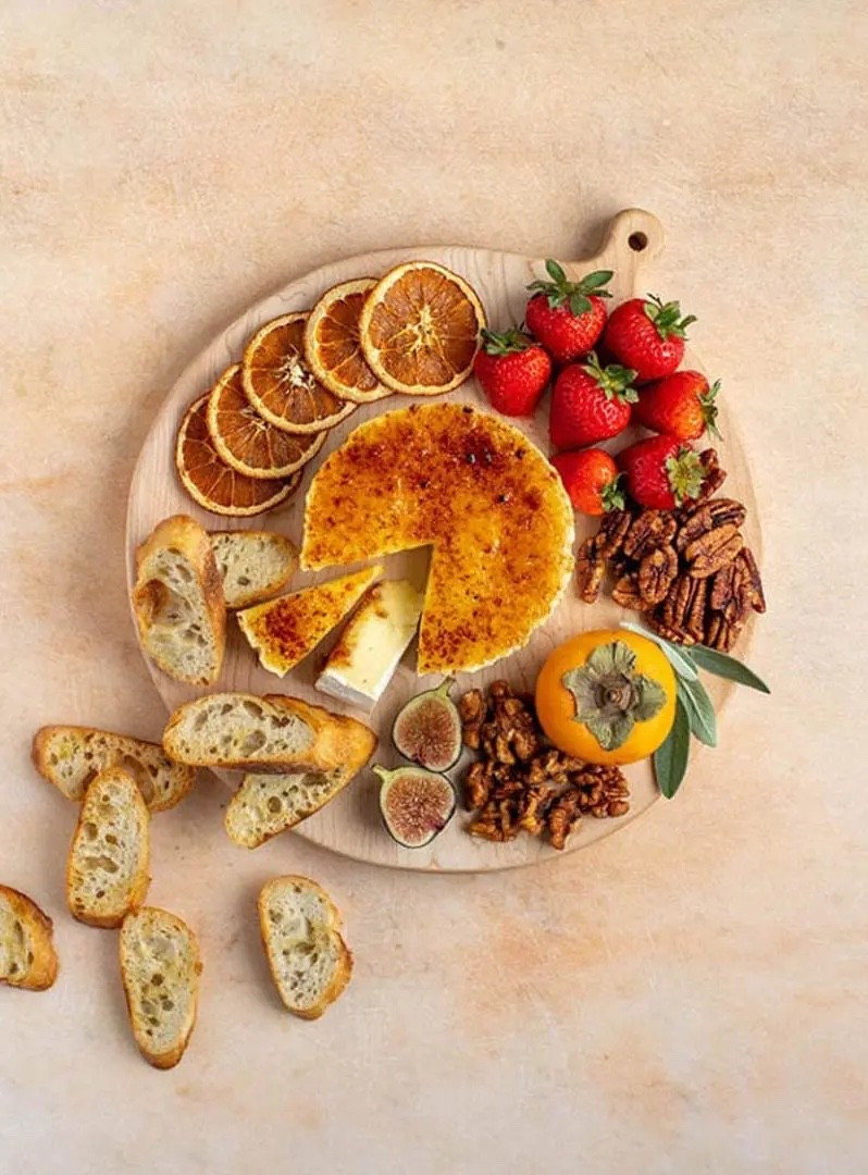 Brie Brulee 

Ingredients
CHEESE
* Brie
* Humboldt Fog
PRODUCE
* Raspberries
* Figs
* Persimmon
* Blueberries
* Strawberries
CARBS
* Crostinis
* Crackers
ACCOUTREMENTS
* Pecans
* Walnuts
* Fresh Sage
* Dried Citrus
FOR BRÛLÉE
* Sugar

#LTKSeasonal #LTKHoliday #LTKHome