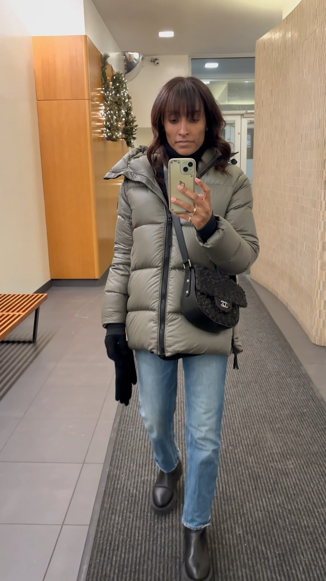 Off to a mom dinner in 9 degree weather, wish me luck!!

#LTKFindsUnder100 #LTKdayinmylife