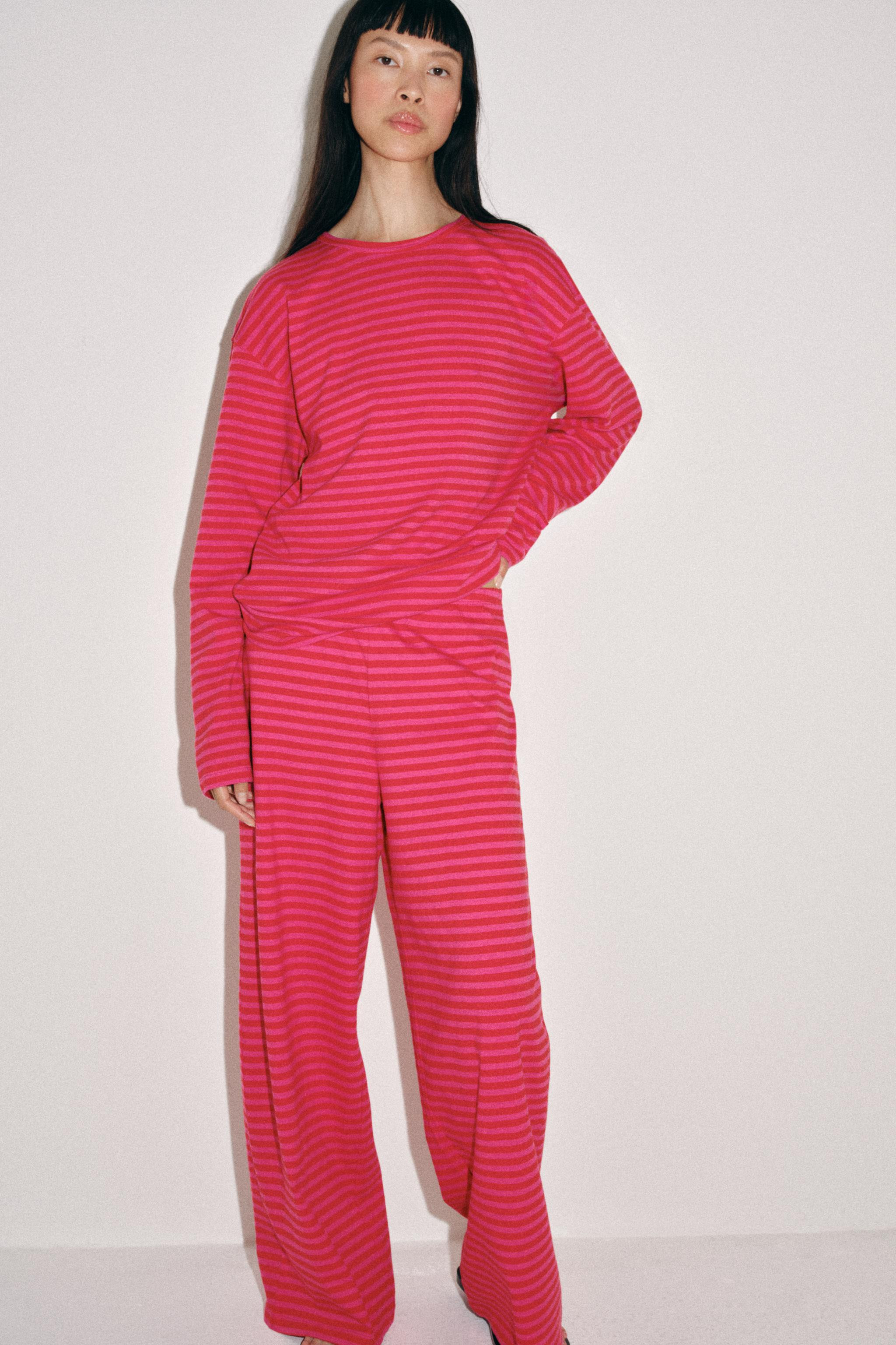 STRIPED COTTON AND LINEN TROUSERS | Zara UK