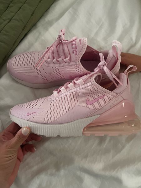 The actual cutest sneakers. Pink Nike. Fit tts 