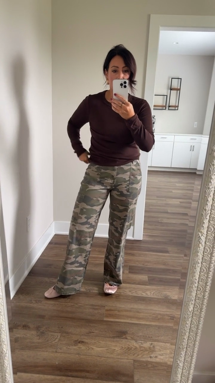 New fall finds @Walmart These pants need no introduction. I love these so much - size medium, stretchy back! Love these long sleeves too!

#LTKootd #LTKSeasonal #LTKdayinmylife