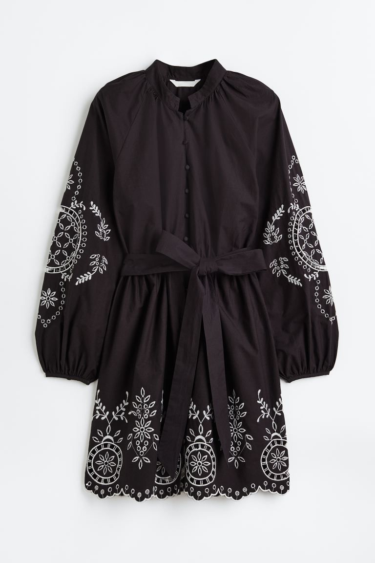 Embroidered dress | H&M (UK, MY, IN, SG, PH, TW, HK)