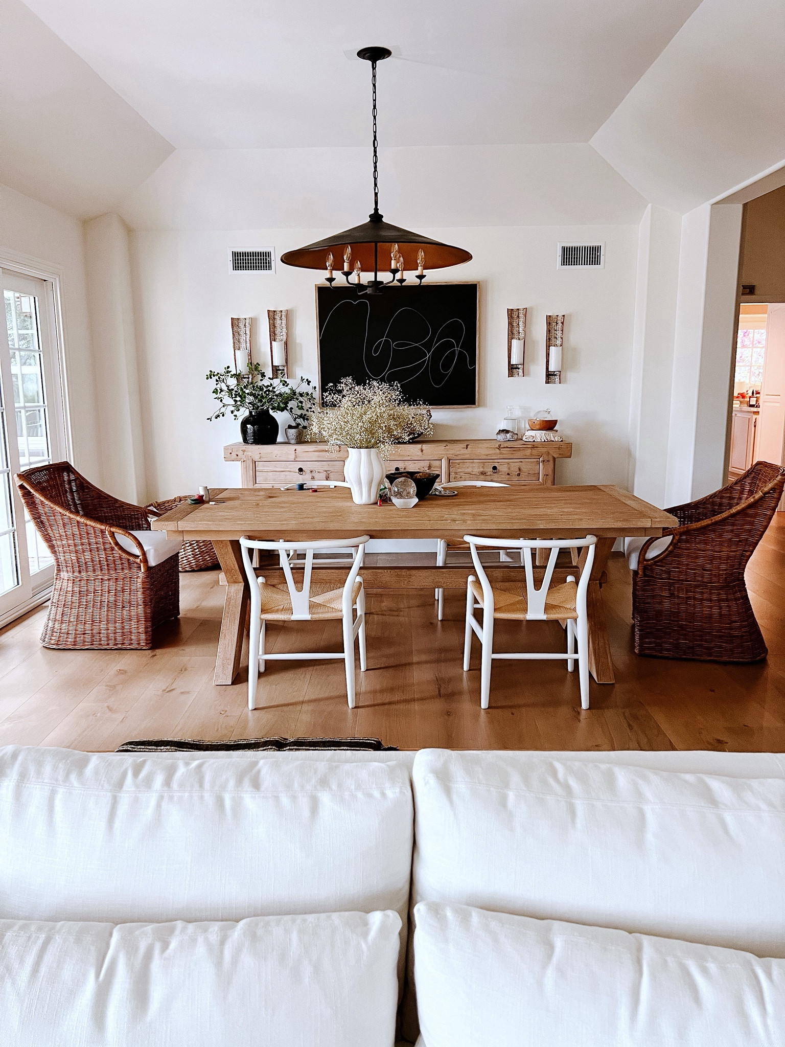 Living room and dining room sources 