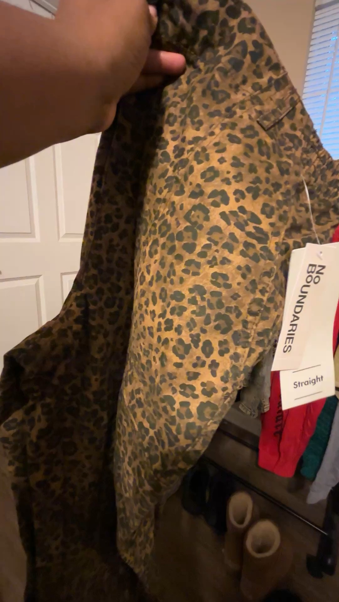 I love a cute pair of leopard cargo pants 

#LTKOver40 #LTKPlusSize