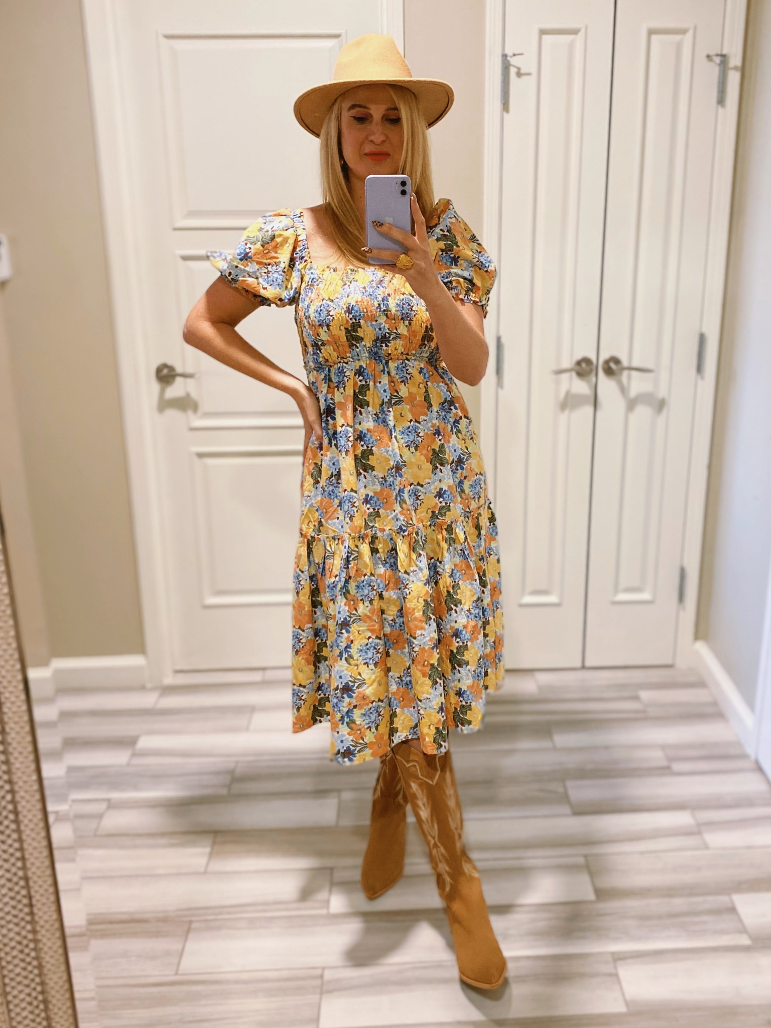 My very 1st outfit for the #ltkcon



#LTKSeasonal #LTKCon #LTKHalloween