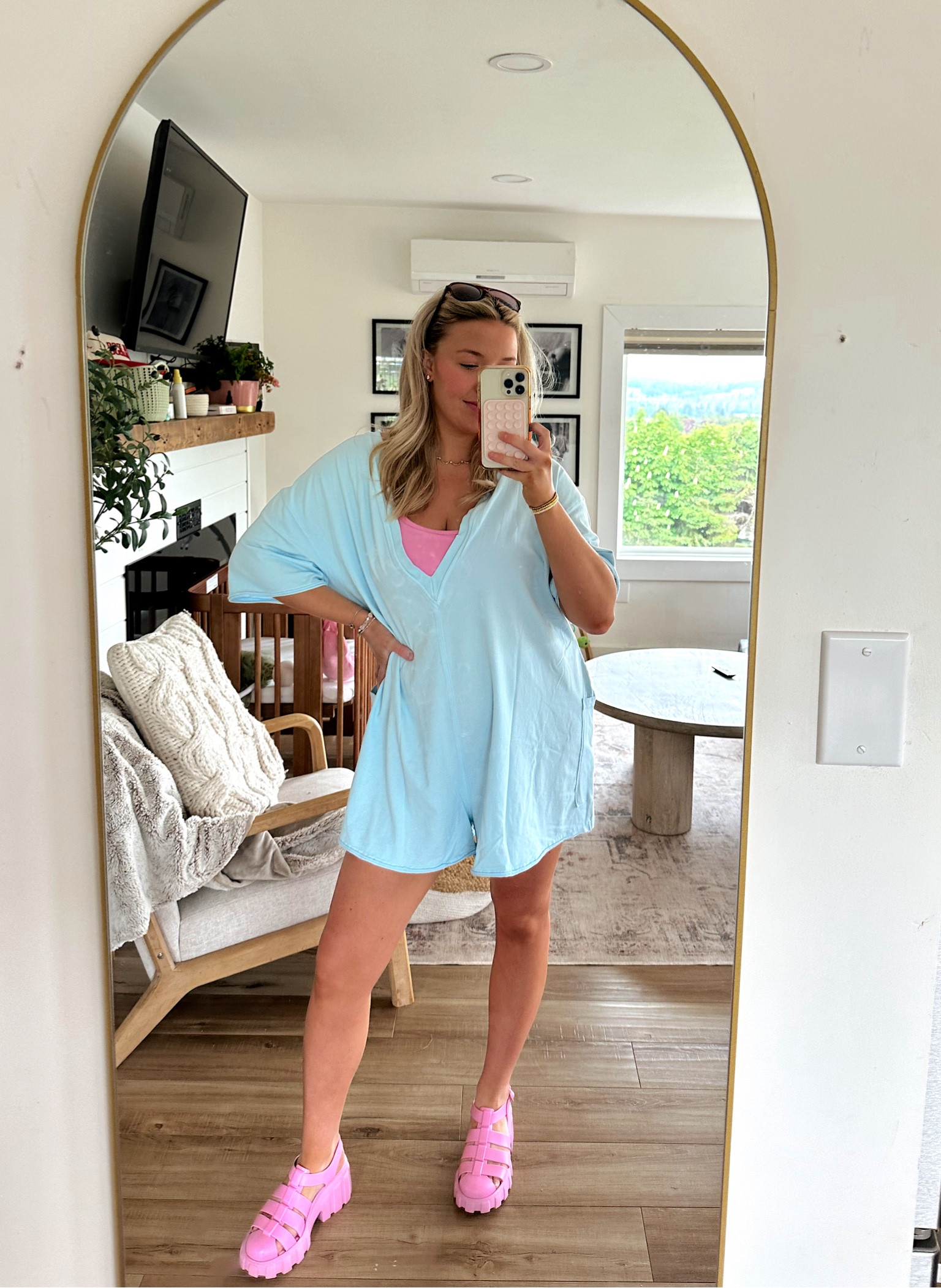 This romper is worth every penny! 

#LTKshoes #LTKcanada #LTKmaternity