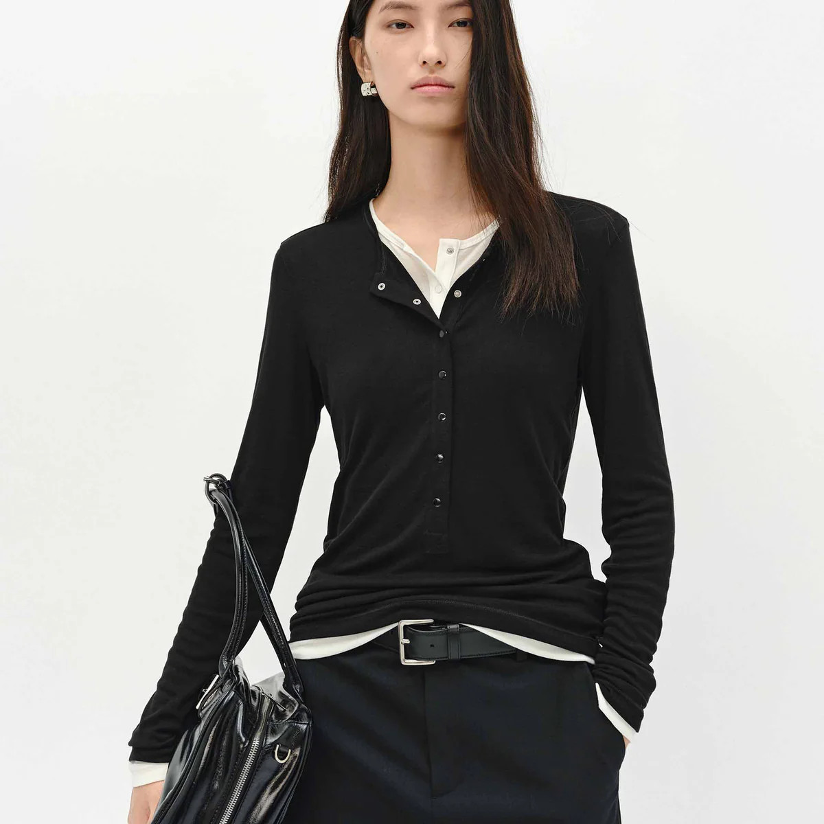 MO&Co. Women's Layered Detail Fitted Top | MO&Co.