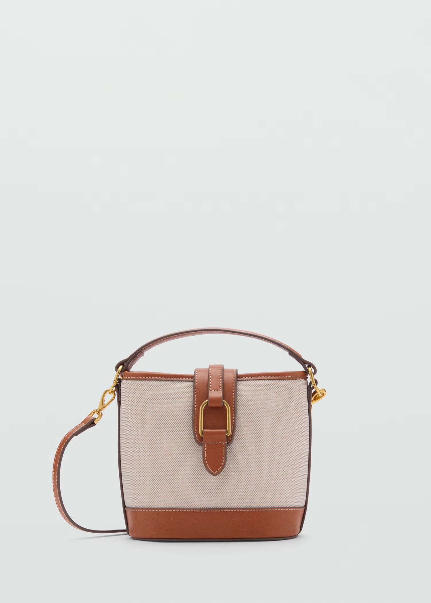 Contrasting canvas bucket bag - Women | MANGO USA | Mango (US/MX/AU)