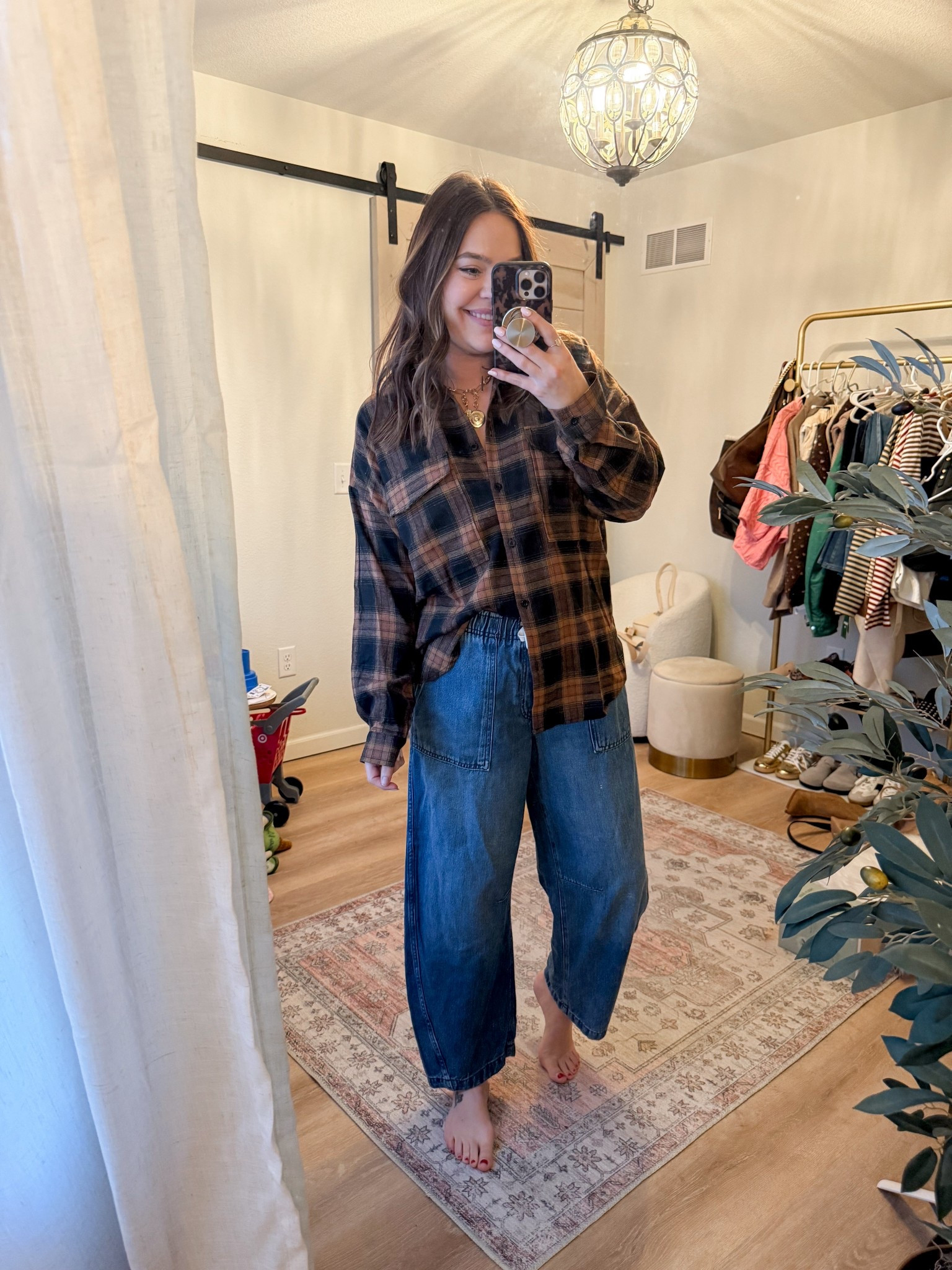 Casual ootd // button up is one size and jeans fit tts

#LTKMidsize #LTKootd #LTKSeasonal