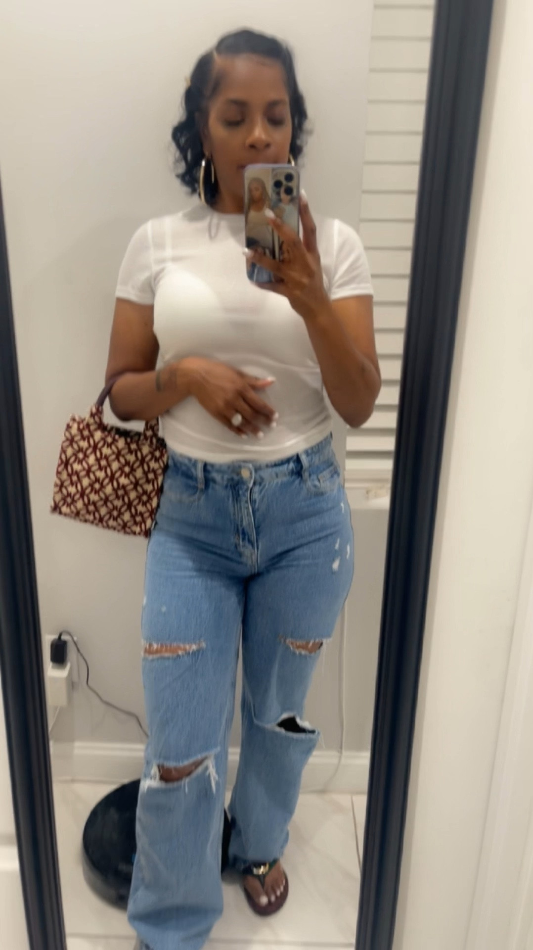 Chill Fit! Top H&M , Purse H&M, hair clips earrings H&M pants Zara shoes Gucci 

#LTKStyleTip #LTKSeasonal