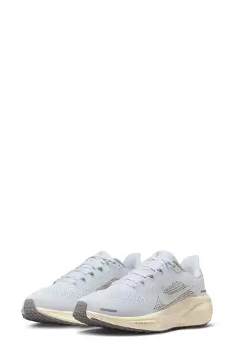 Vomero 18 Running Shoe (Women) | Nordstrom | Nordstrom