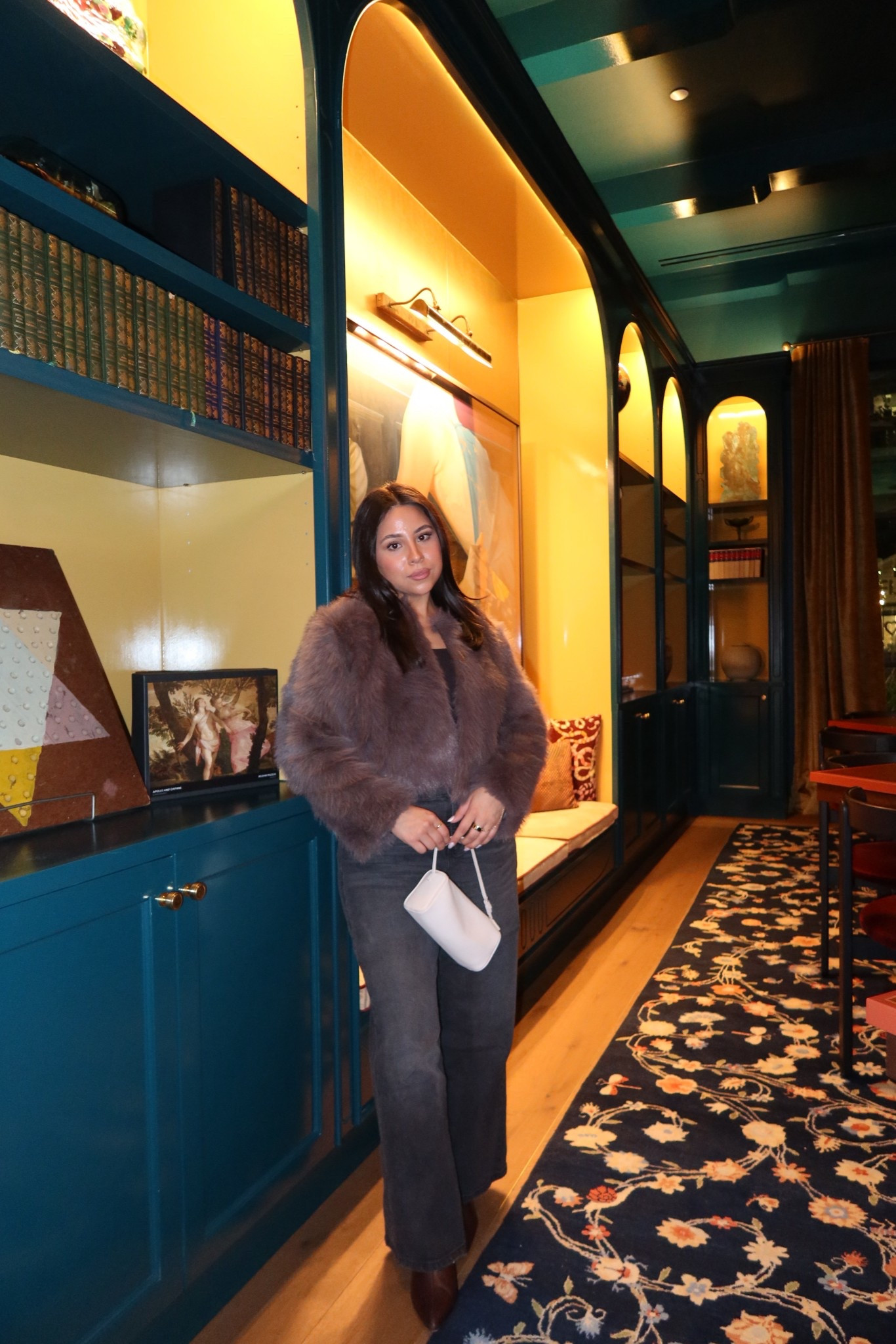 Winter dinner outfit idea 
Faux fur coat: xs petite 
Black long sleeve: small 
Jeans: sold out, linked similar 
Brown boots: 6.5 
The row lookalike bag 

#LTKFindsUnder100 #LTKootd #LTKgrwm