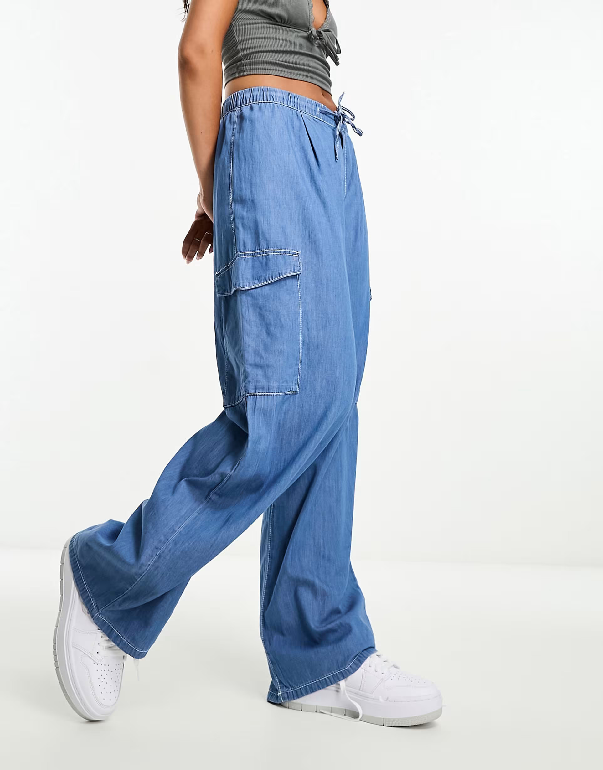Bershka tie waist cargo wide leg jeans in mid blue | ASOS (Global)