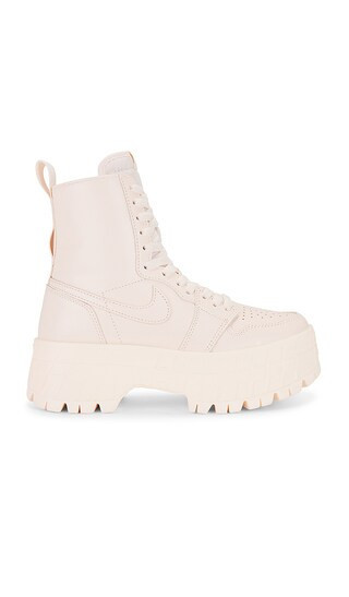 Jordan Air Jordan 1 Brooklyn Boot in Peach. - size 5.5 | Revolve Clothing (Global)