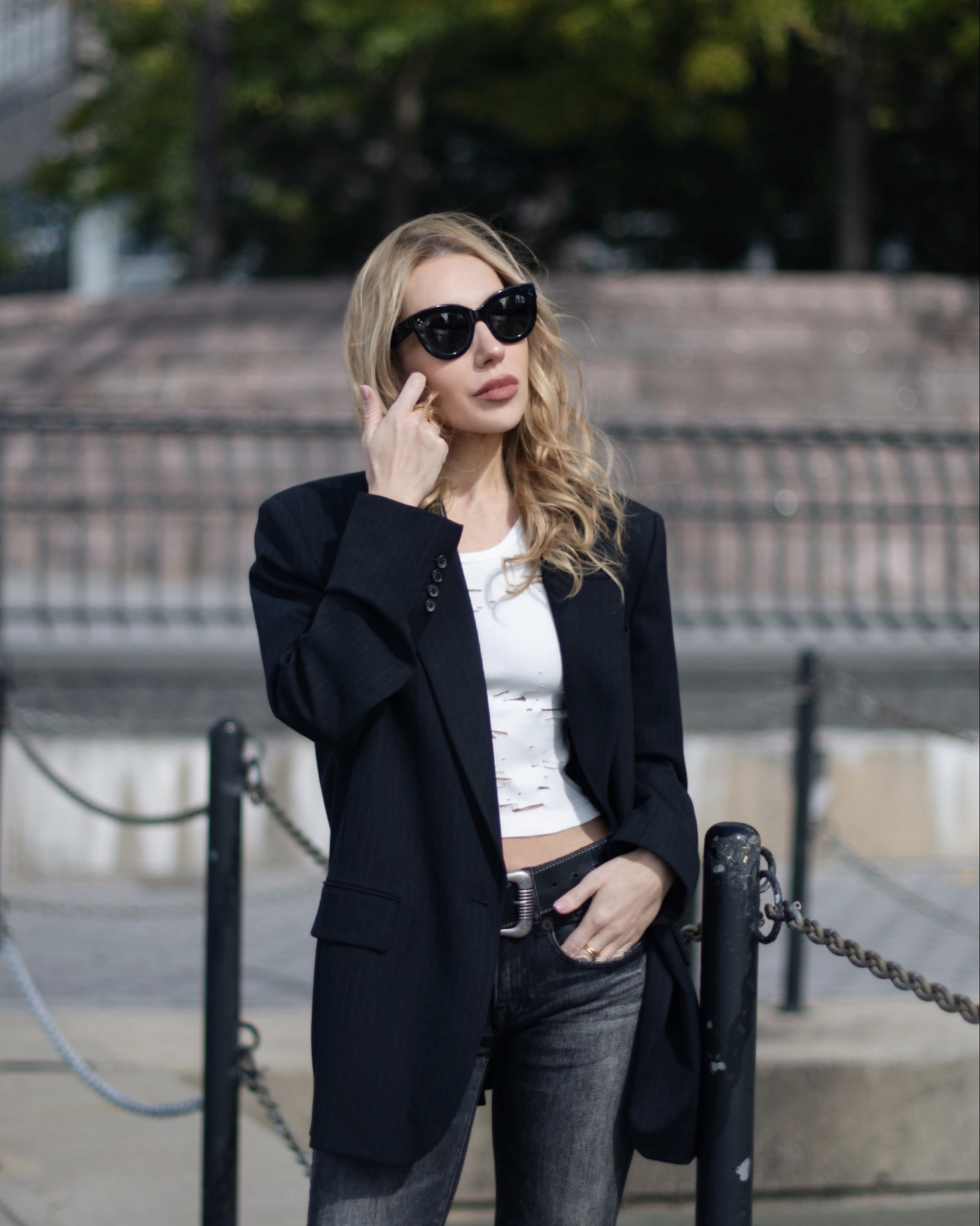 The perfect canvas: elevated basics - black The Boy Flare Jeans with a white Distressed Tank by @R13 #R13 #R13Denim 

#LTKWorkwear #LTKSeasonal #LTKStyleTip