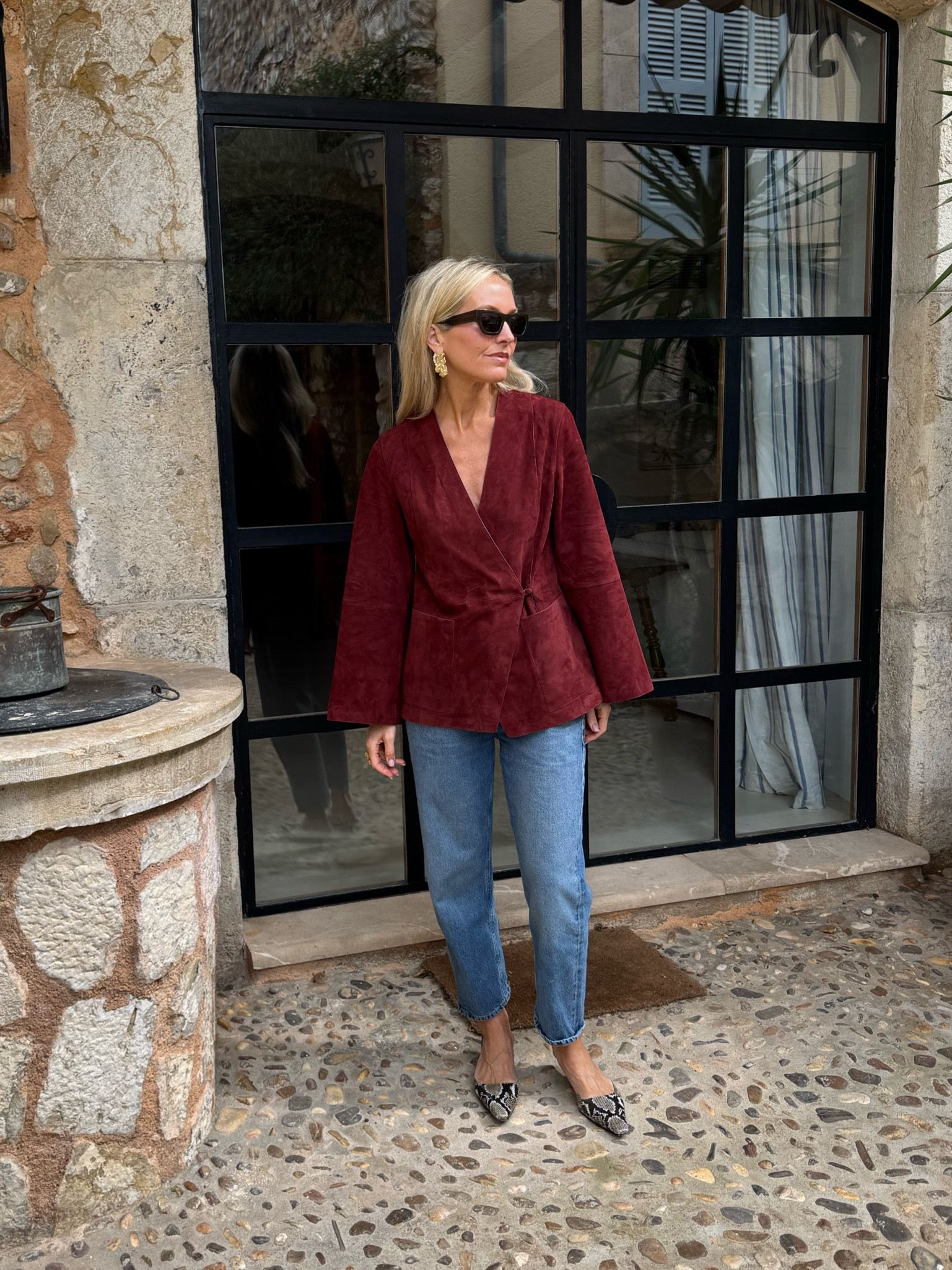 Mallorca ootd - chic suede top ❤️

#suedetop #ootd #mallorca #outfitinspo


#LTKspring #LTKsummer #LTKuk