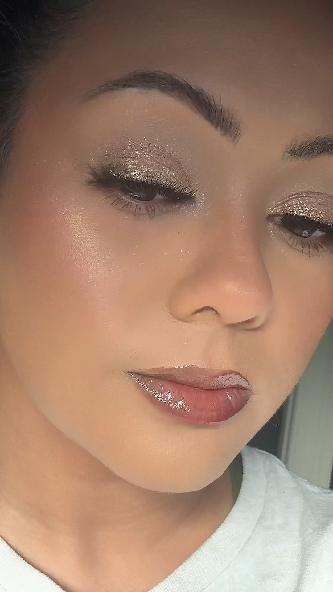 Best Sparkly eyeshadow for this holiday season! 

#LTKBeauty #LTKGiftGuide #LTKHoliday