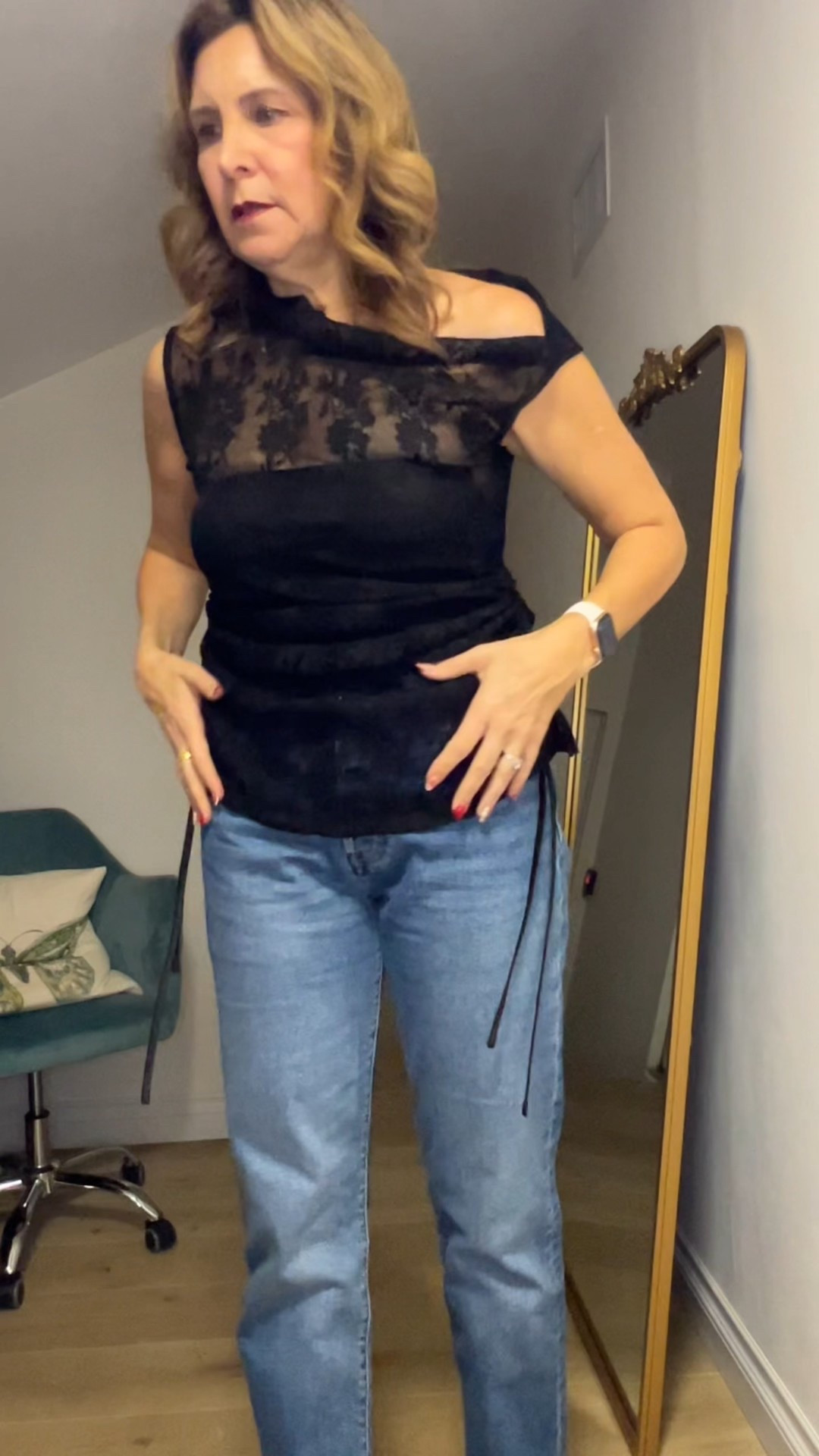 A dress and a top! 👏🏼

#LTKgrwm #LTKOver40 #LTKFindsUnder100