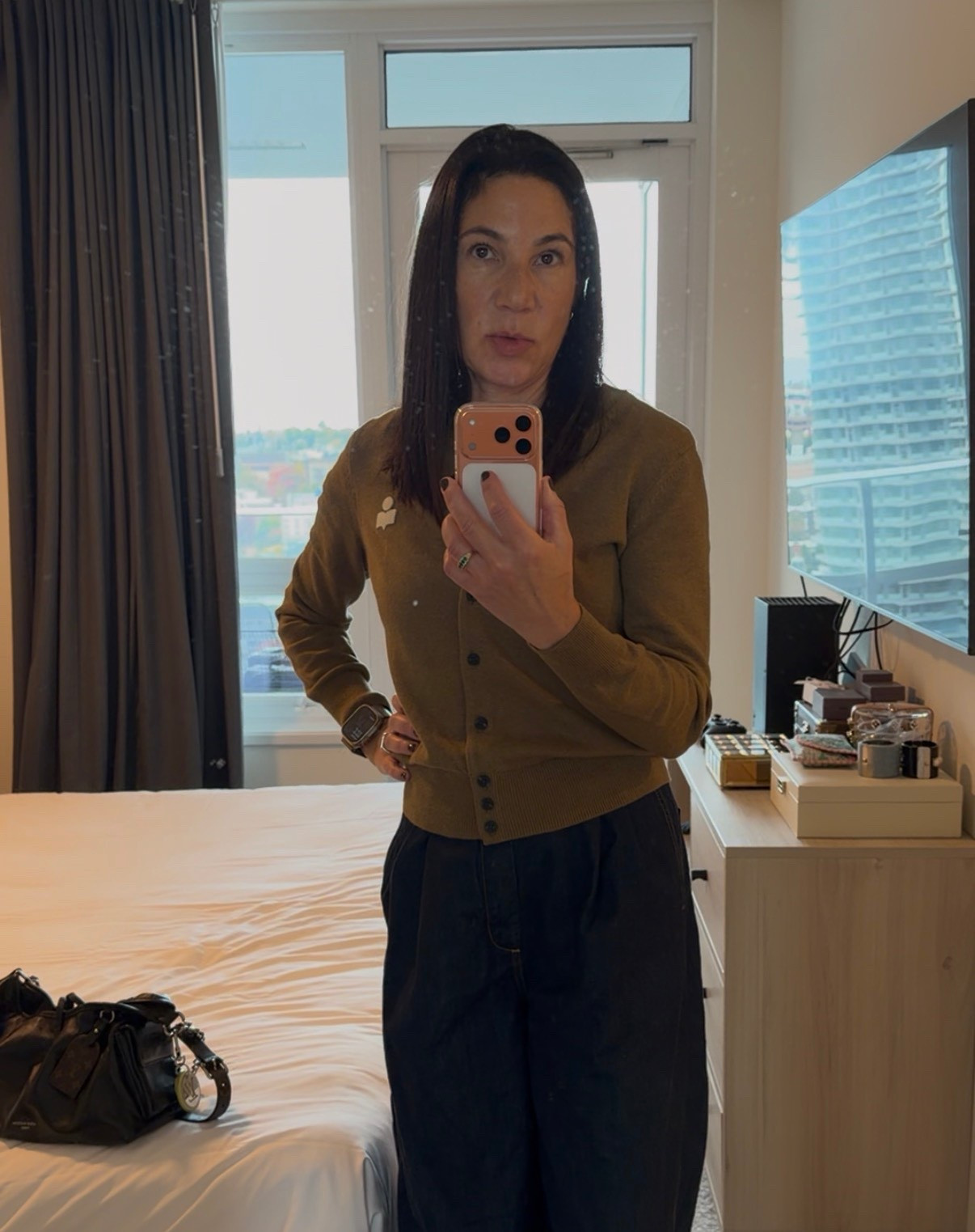 Fall temperatures and colors 🍁

#LTKSeasonal #LTKStyleTip #LTKShoeCrush