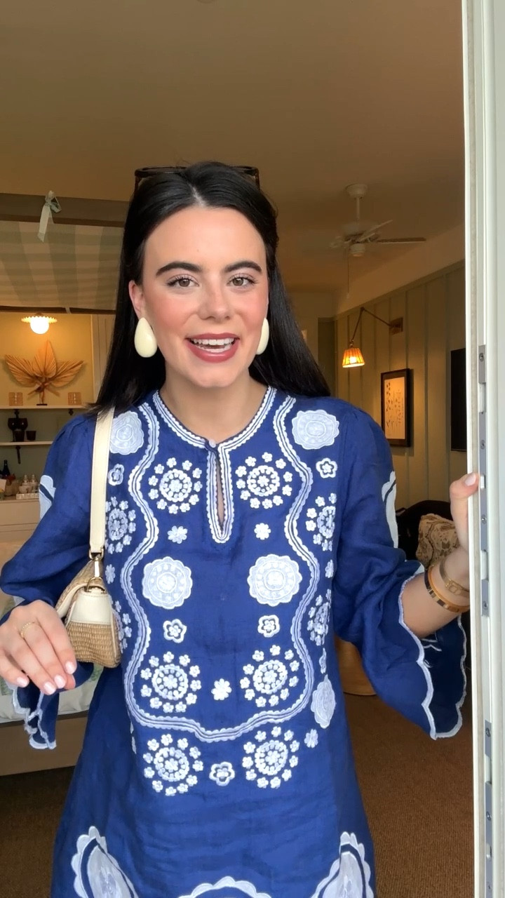 Outfit of the evening in SC for my sister’s birthday dinner! Dress is from Asha 