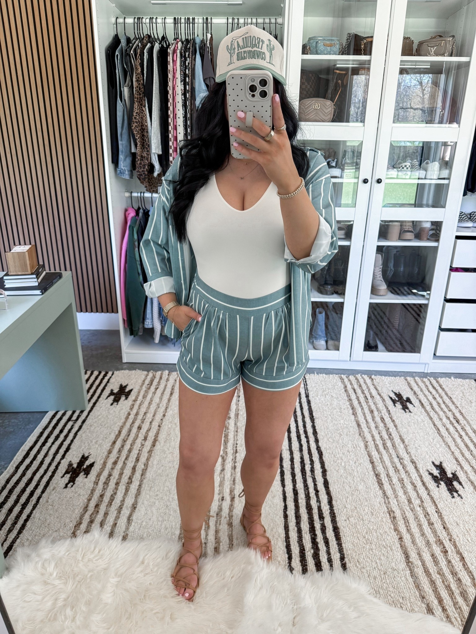 Matching Set - small (while it does fit fine, I would prefer a medium at almost 31 weeks for more room in the shorts!)
Bodysuit - sized up one to a medium for the bump



#LTKSeasonal #LTKootd #LTKBump