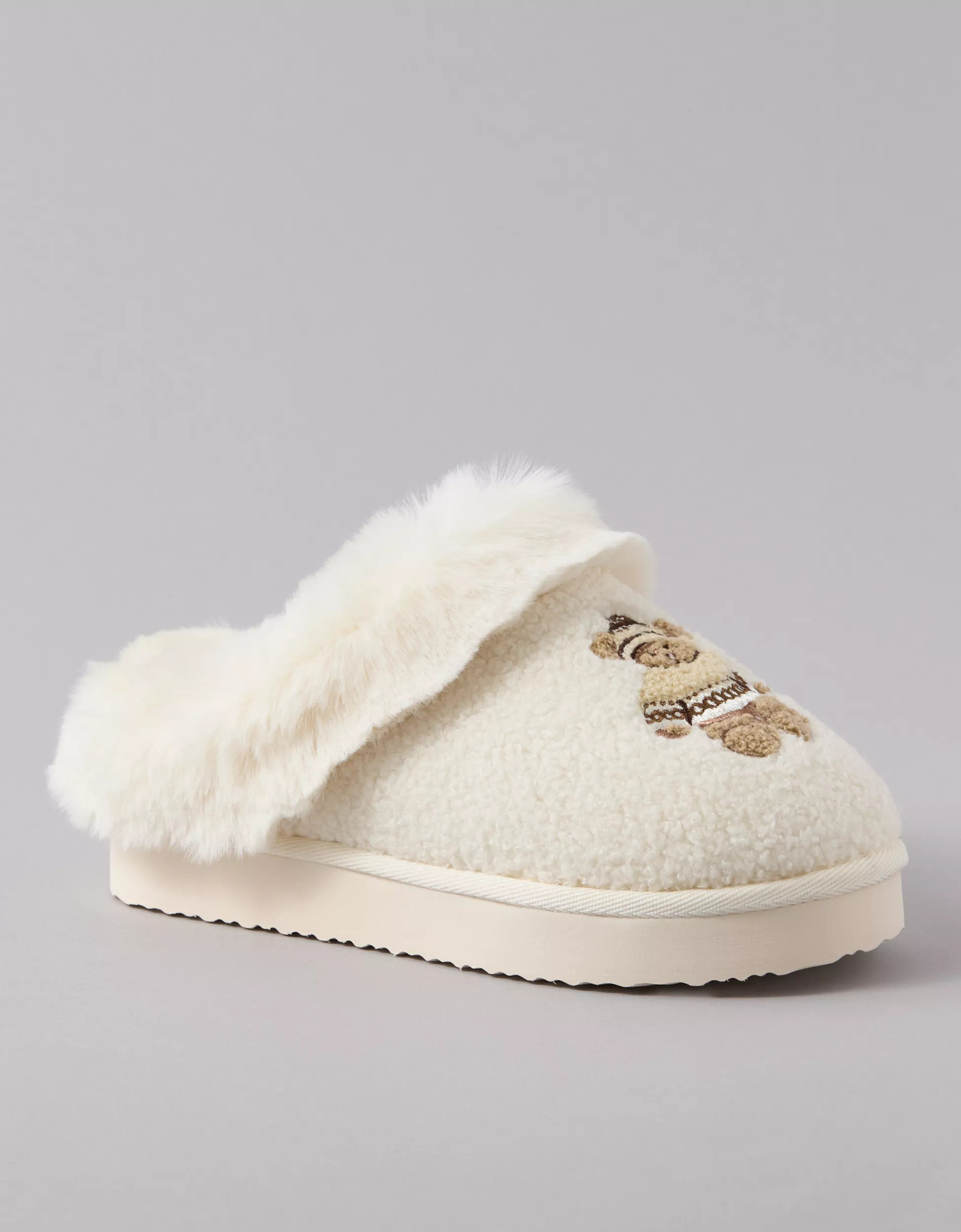 AE Shearling Scuff Slipper | American Eagle Outfitters (US & CA)