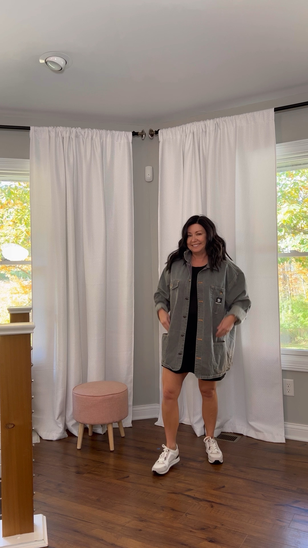 This versatile skirt can be paired with a great tshirt for a casual look or a blouse and sweater to elevate. Definitely a staple piece. All pieces are true to size. Casual, workwear,

#LTKWorkwear #LTKStyleTip #LTKOver40