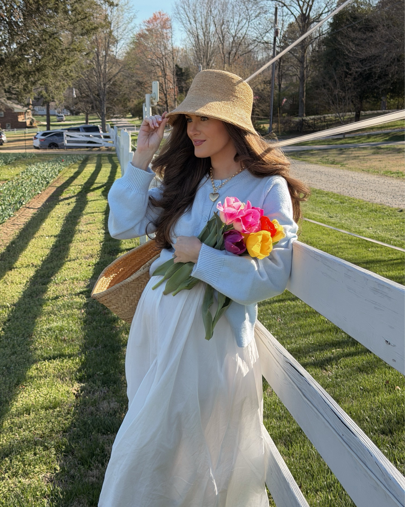What we wore to the tulip farm 🌷 happy Easter everyone! 🩷

#LTKmomlife #LTKKids #LTKTravel
