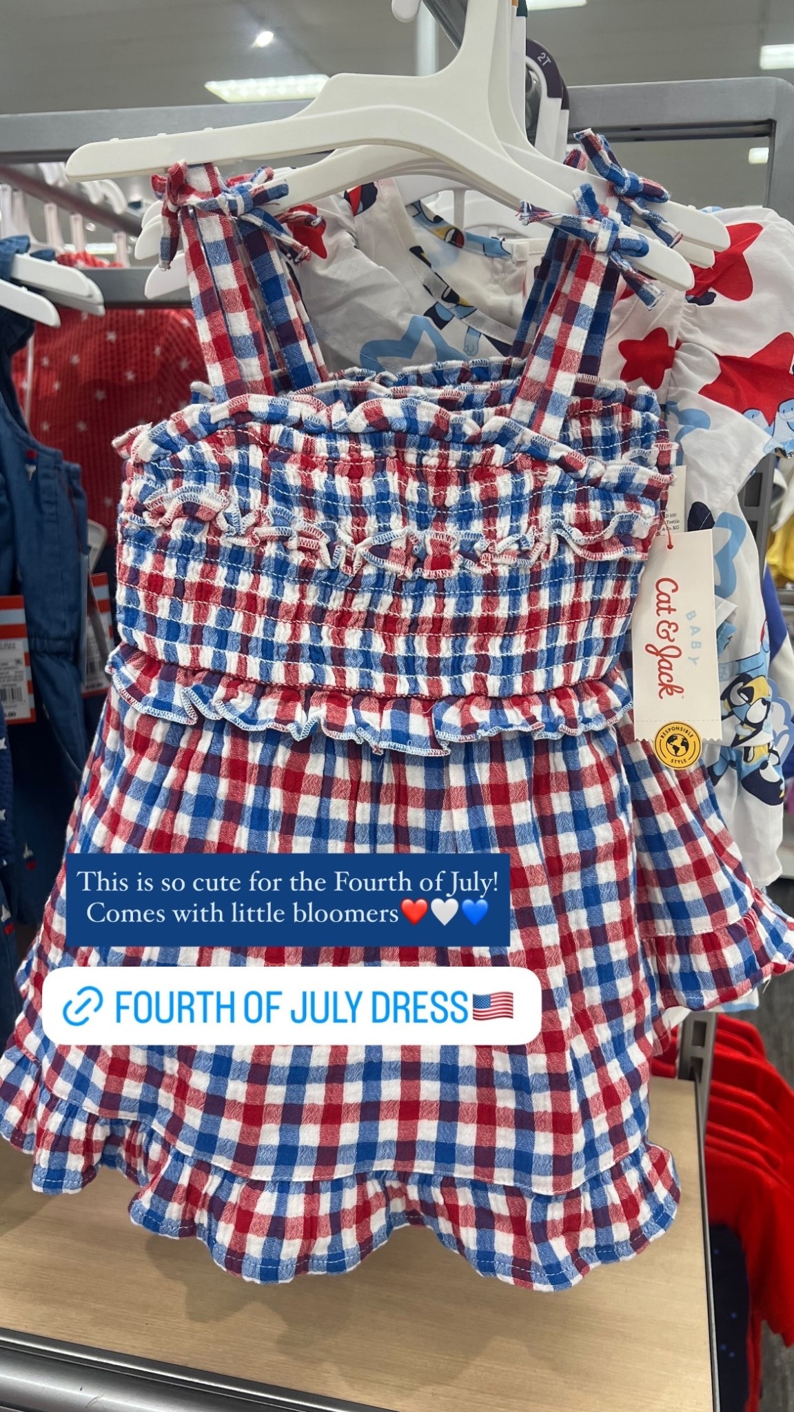 This is so cute for the Fourth of July! Comes with little bloomers❤️🤍💙