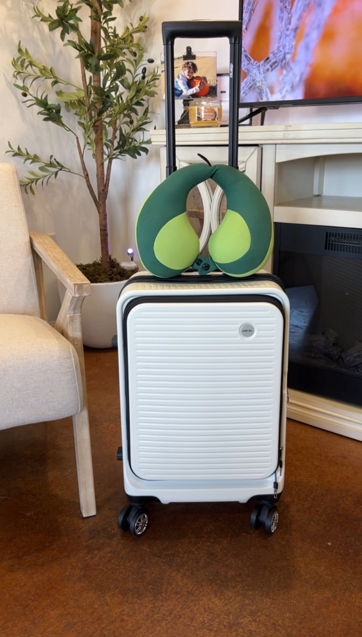 Kids Travel Suitcase 🐢

#LTKSummerEdit #LTKStyleTip #LTKKids