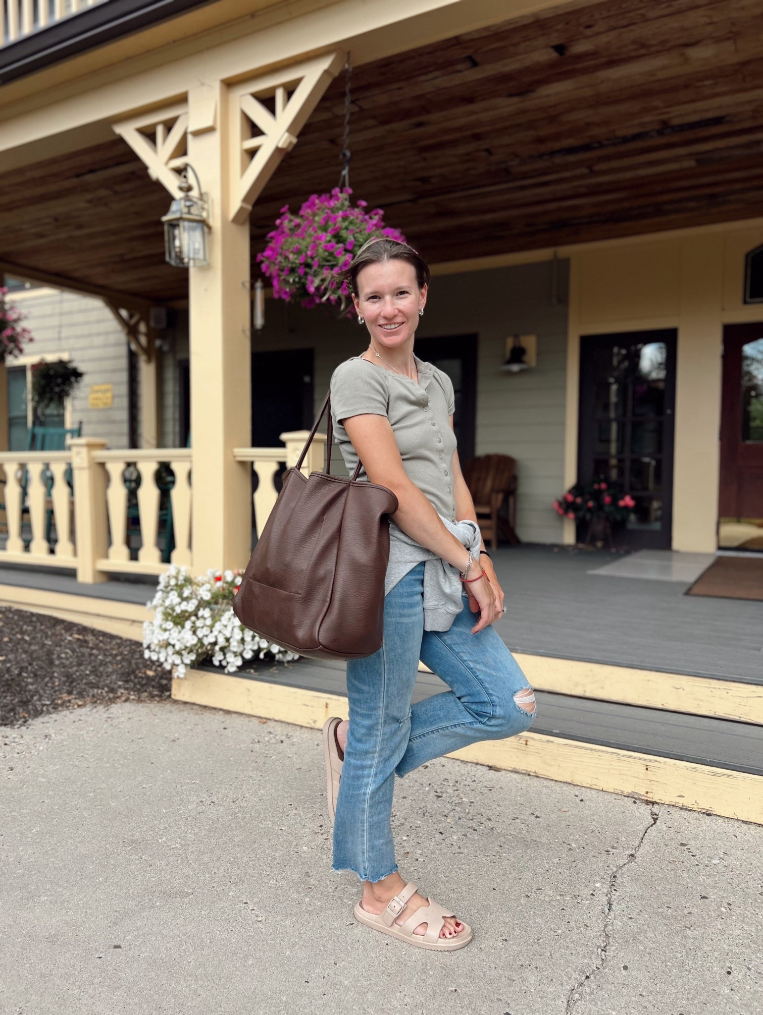 Tagged the items that are still available… this pocketbook is perfect for fall and the sandals are a perfect transition piece! 

#LTKFindsUnder50 #LTKSeasonal