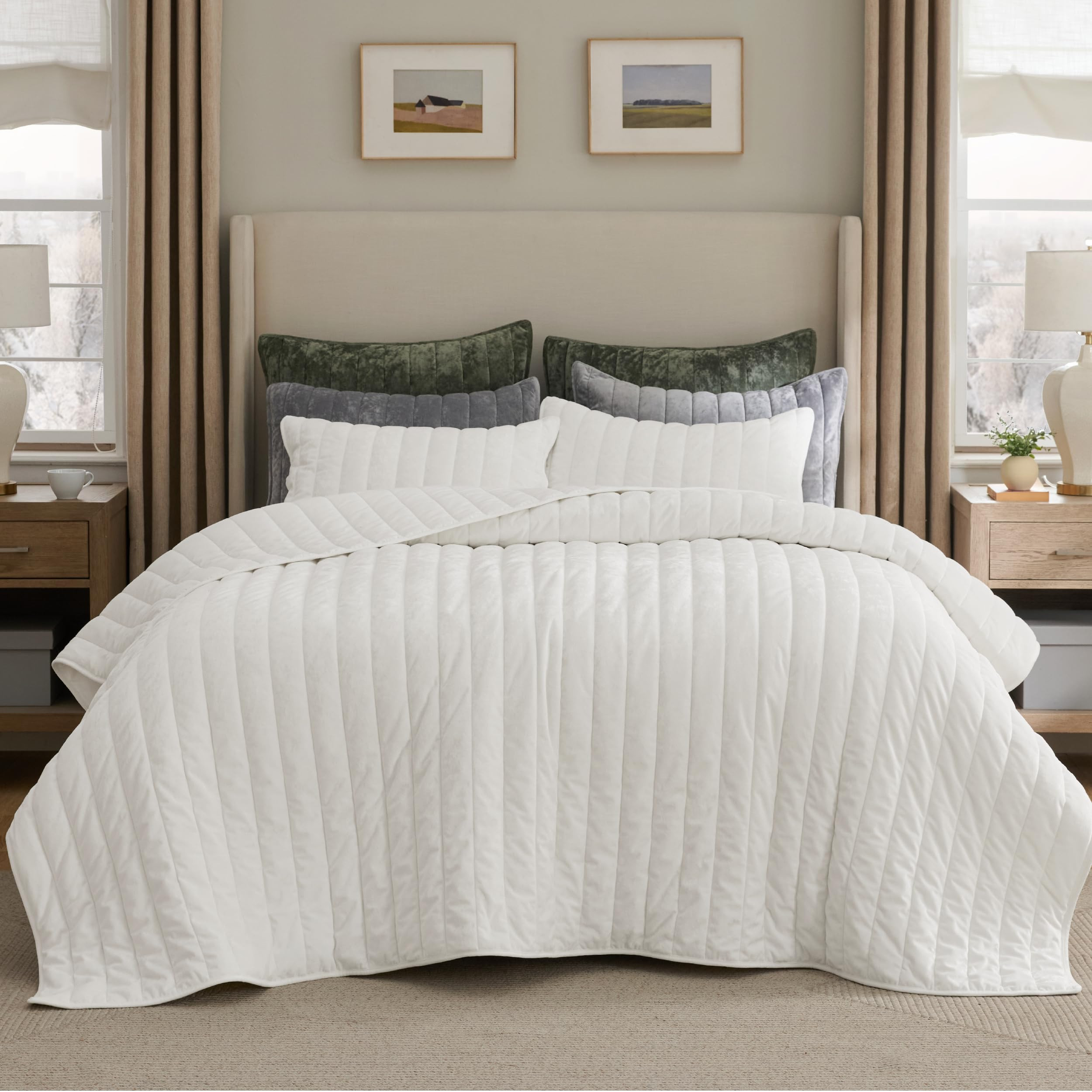 Bedsure Velvet Quilt King Size Set - 108"x96" Lightweight Velvet Comforter King, Oversized Luxury... | Amazon (US)