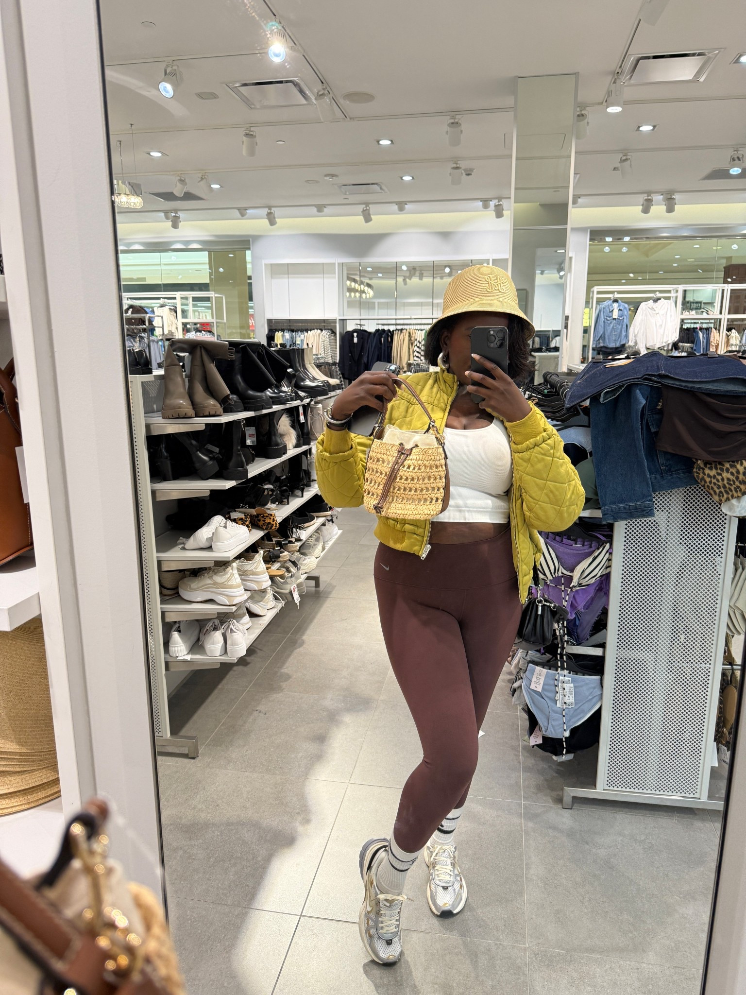 Summer essentials 

#LTKSeasonal #LTKMidsize #LTKSaleAlert