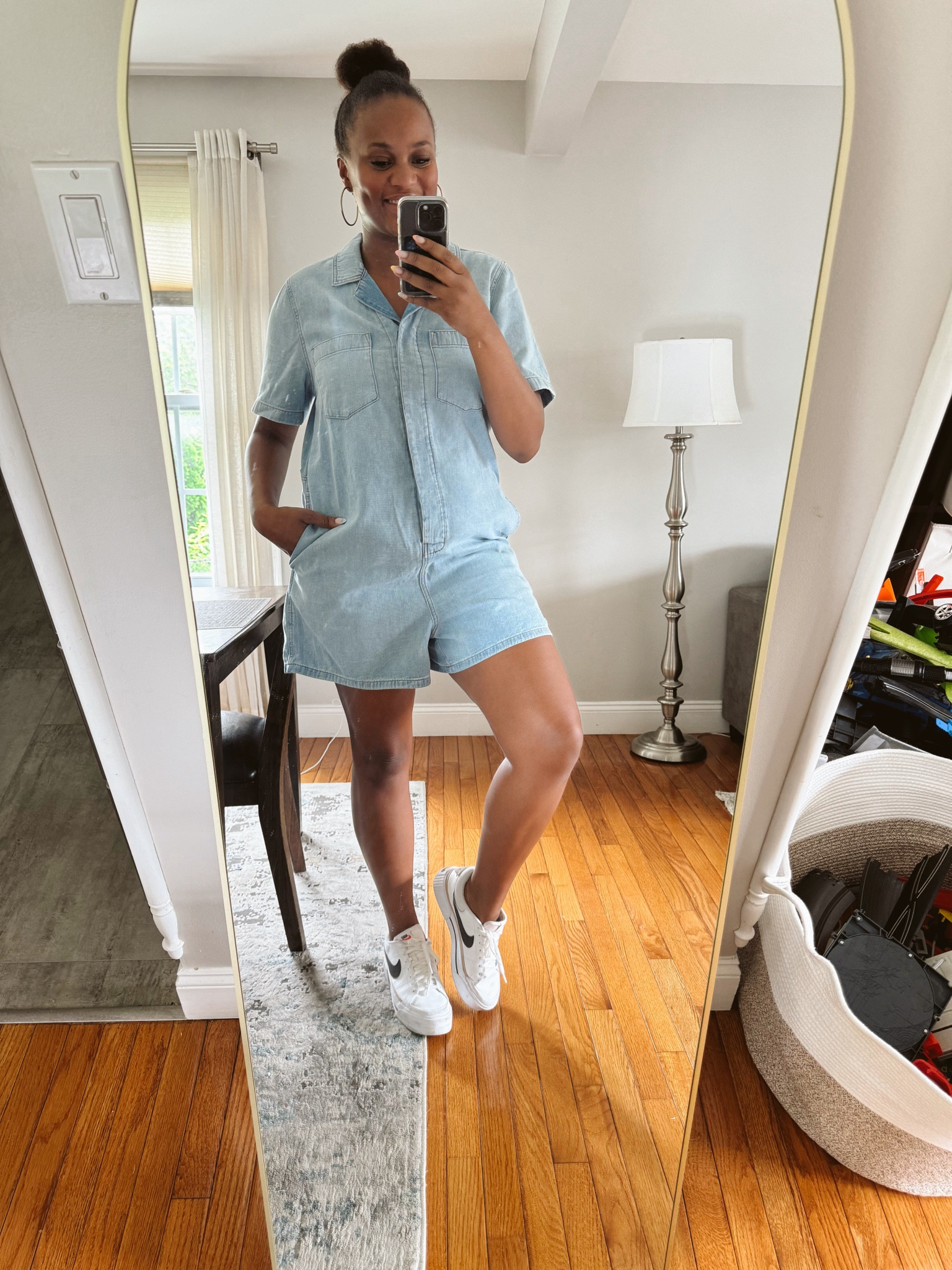 I’m obsessed with this jumpsuit from Madewell. I sized up to a large to keep it roomy but you could easily order your size. The hidden buttons are amazing and it easily pairs with heels or sneakers! 




#LTKTravel #LTKSeasonal #LTKOver40