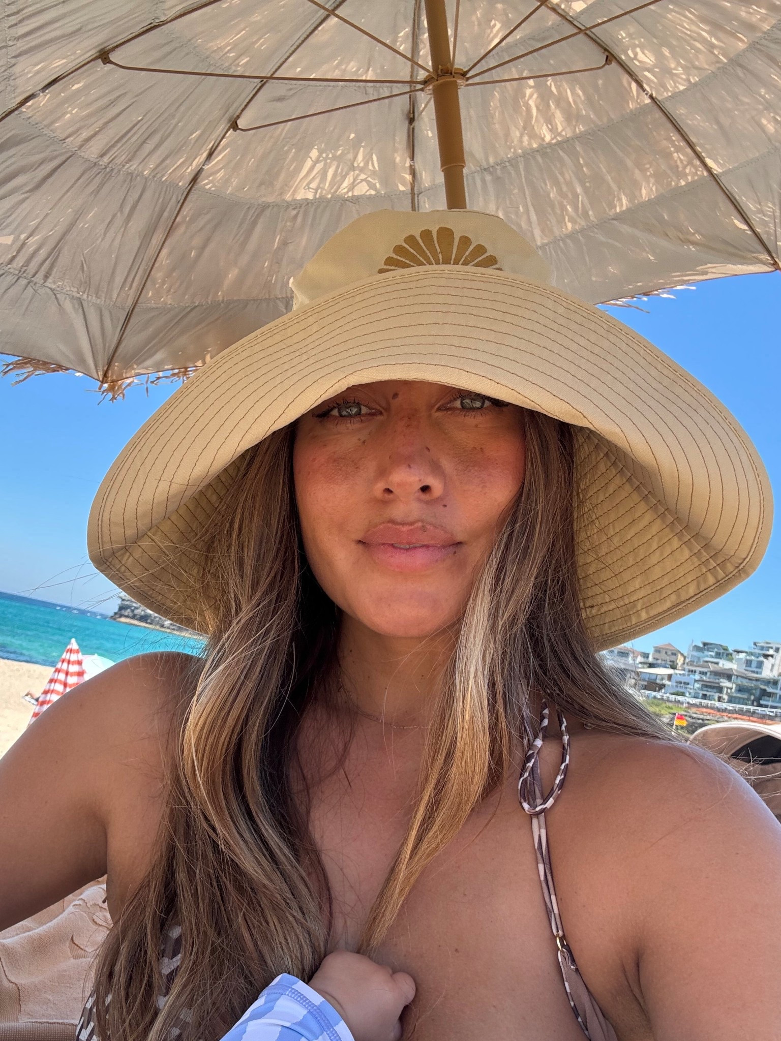 The cutest hat for beach days this summer 

#LTKaustralia #LTKsummer