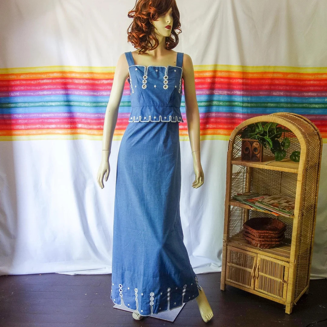 70s Maxi Dress Size XS With Embroidered Eyelet and Peplum by Phyllis Sues, Fitted Ankle Length Da... | Etsy (US)