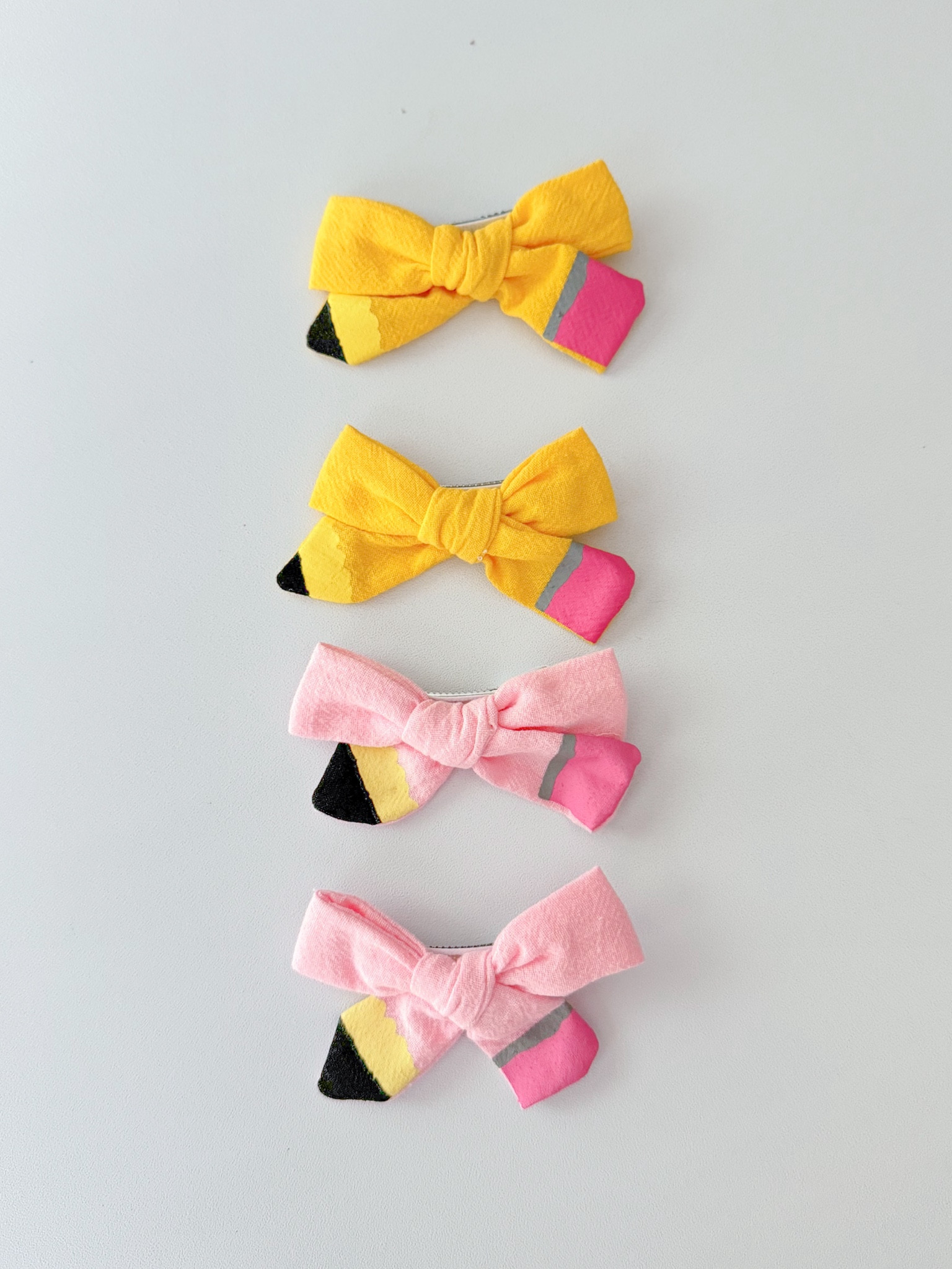 Back to School pencil bows 🎀 

#backtoschool #backtoschool2024 #hairbows #girls 

#LTKFamily #LTKKids #LTKU