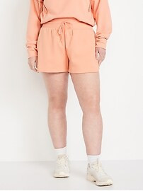 Extra High-Waisted Dynamic Fleece Shorts | Old Navy (US)