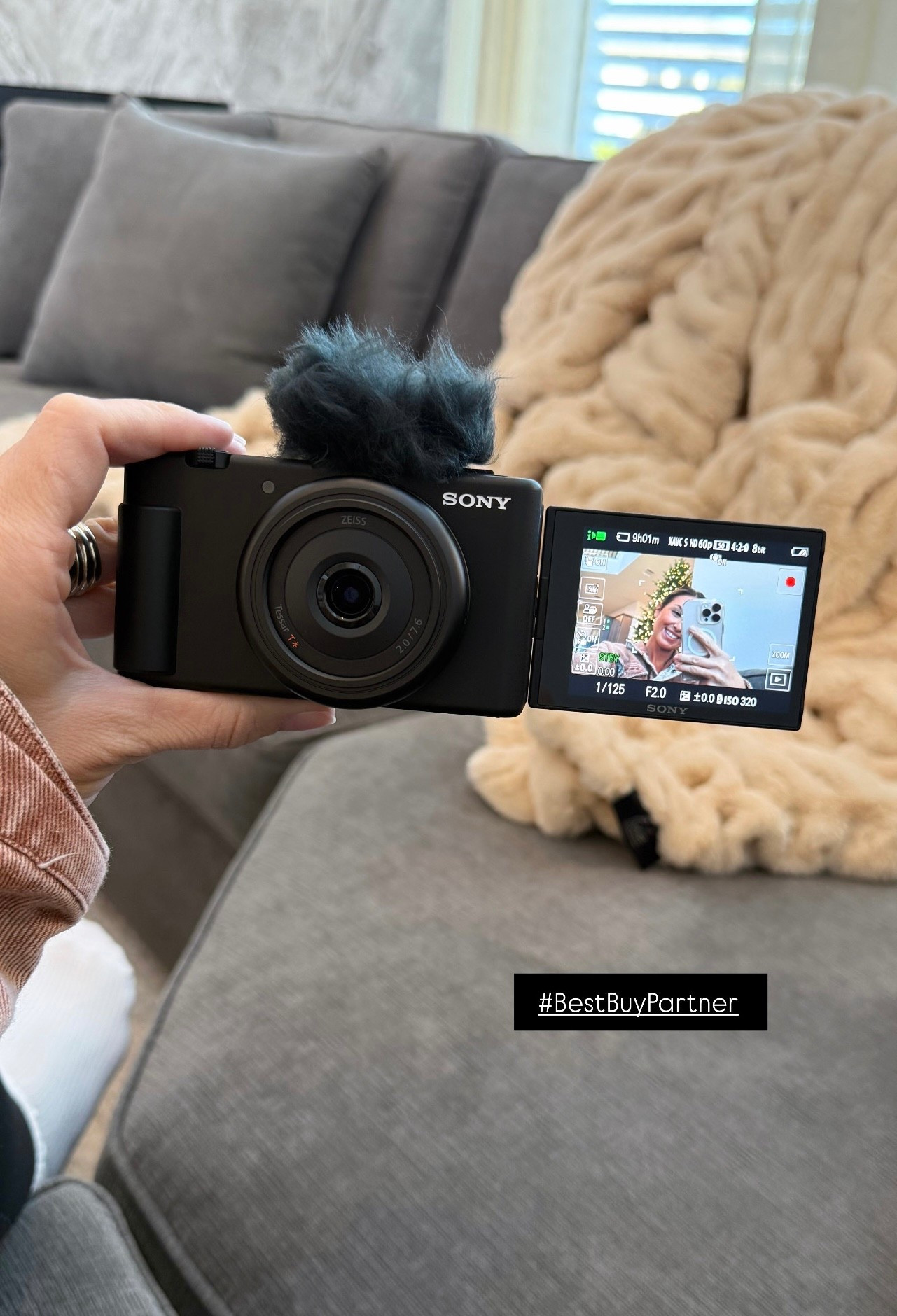 #BestBuyPartner
Get what you and your family really wants this Christmas at @bestbuy! They have the top tech gifts for your little gamers, content creators, photographers and more! I just treated myself to a new vlogging camera: the Sony ZV-1F Vlog Camera for Content Creators and Vloggers. I’m sharing a few of my top picks here 🎮📸 #ltkit @shopltk #giftguide #techgifts
