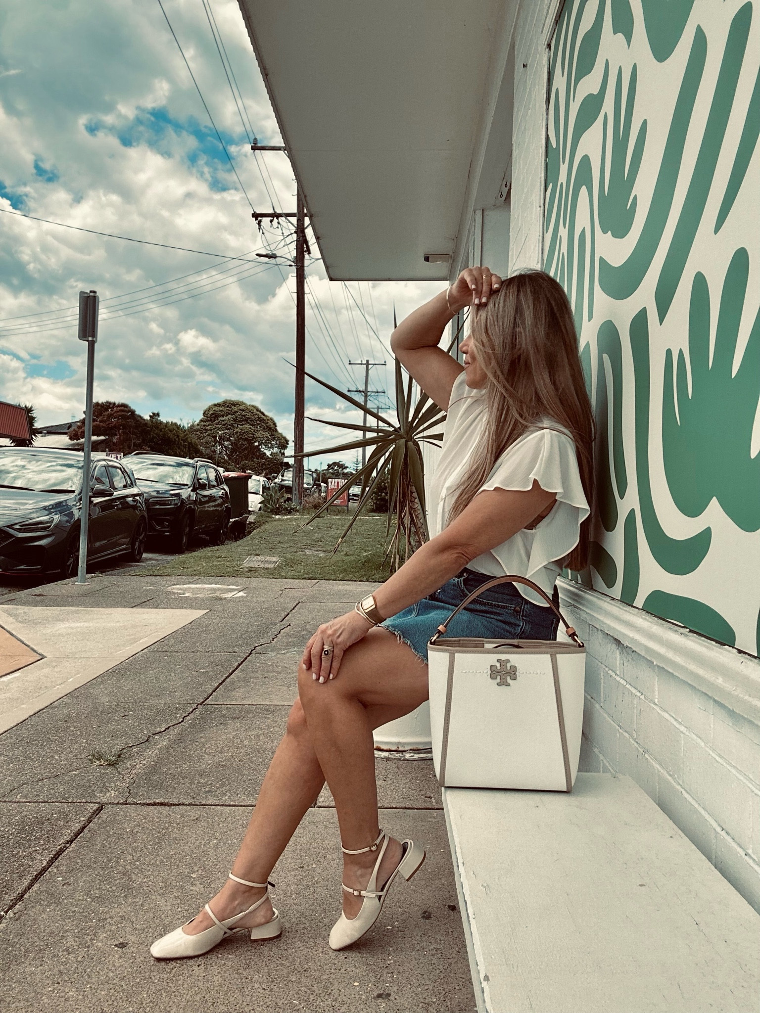 Is there anything more demure to adorn your feet than a Mary Jane shoe? I think not. 🤍

Shoes - Zara
Bag - Tory Burch
Skirt - Levi’s 
Top - Vintage 
Watch - Vintage 
Cuffs - Ana Luisa

#LTKaustralia #LTKstyletip