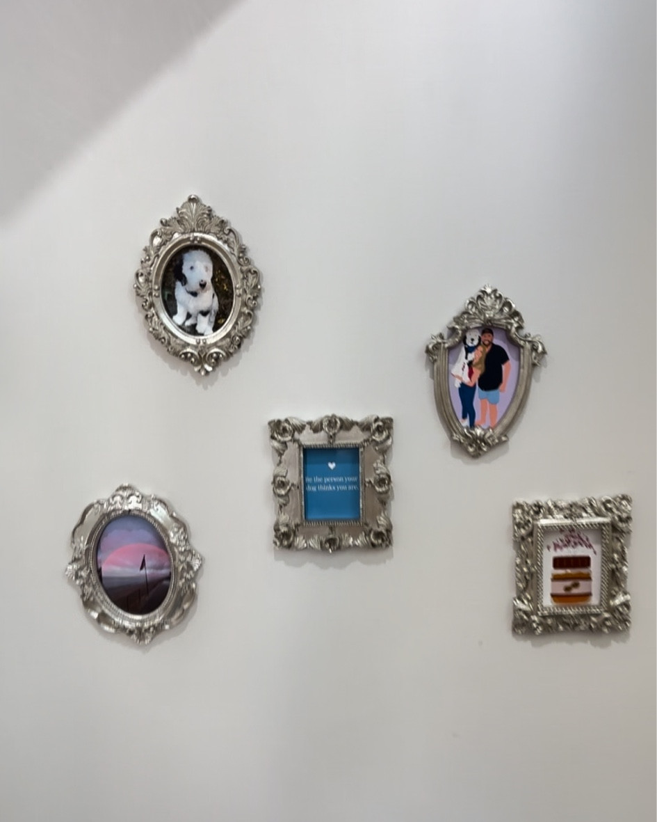 Dog gallery frame, mini picture frames, dog decor, dog mom, dog bowl gallery frame, dog room, custom digital portrait, custom art, home decor

#LTKFamily #LTKFindsUnder50 #LTKHome