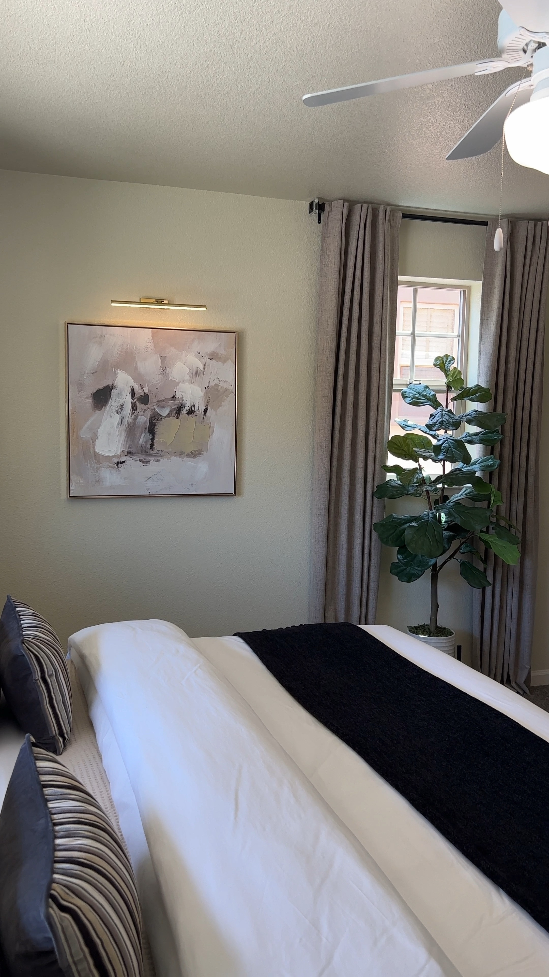 Bedroom Styling 

#LTKstyletip #LTKhome #LTKfindsunder100