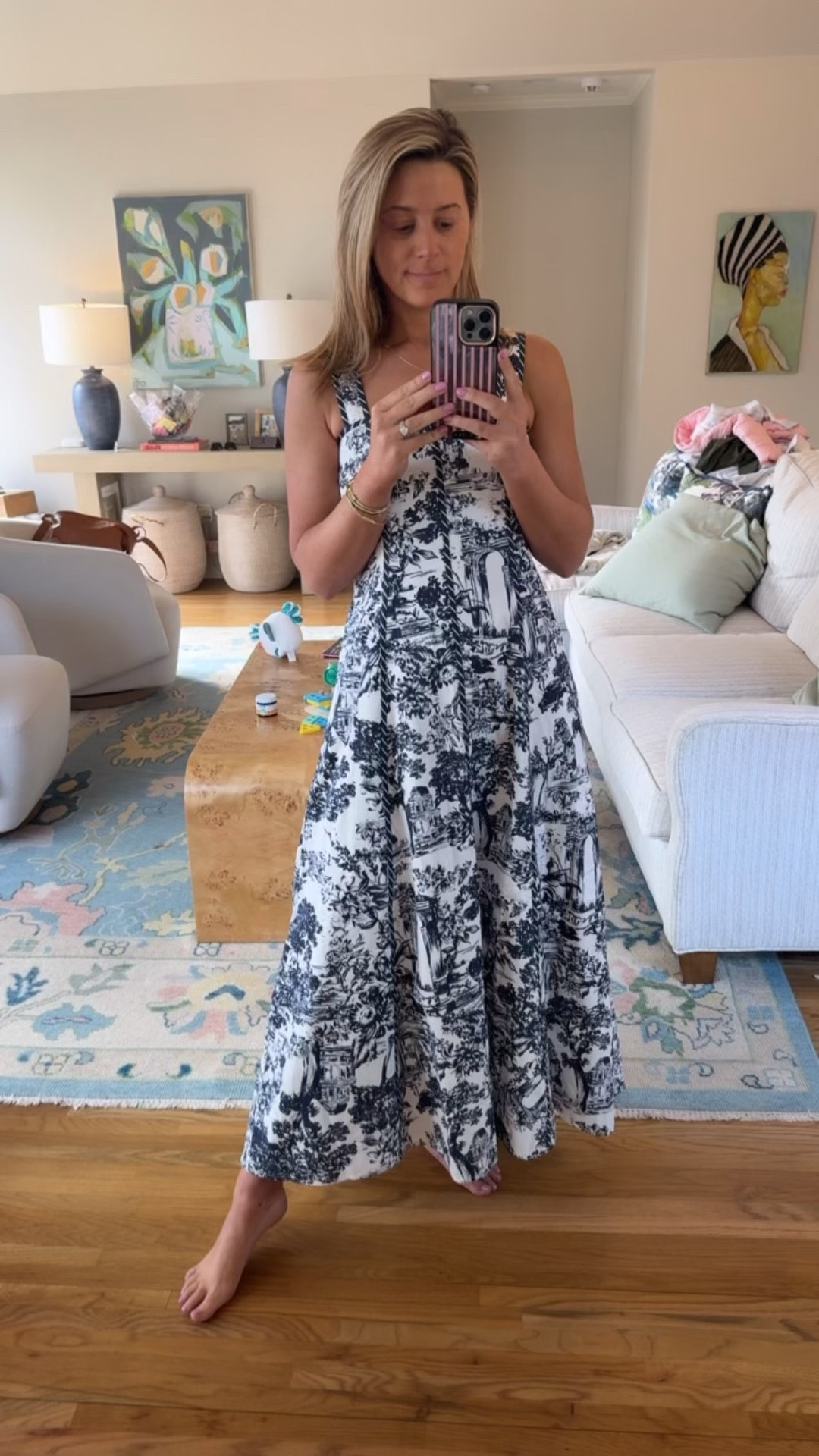 Name a better color combo than this classic! A spring and summer staple💙🤍 #dress #summerdress 

#LTKTravel