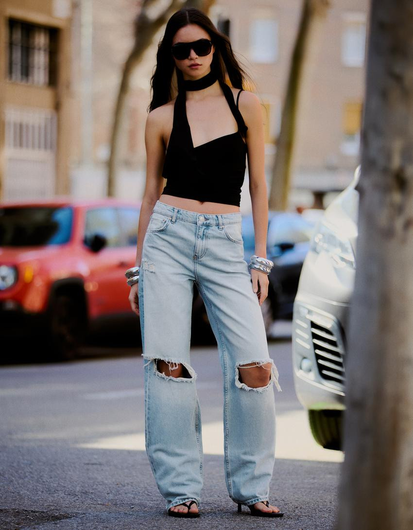 High-waist wide-leg ripped jeans | Bershka UK