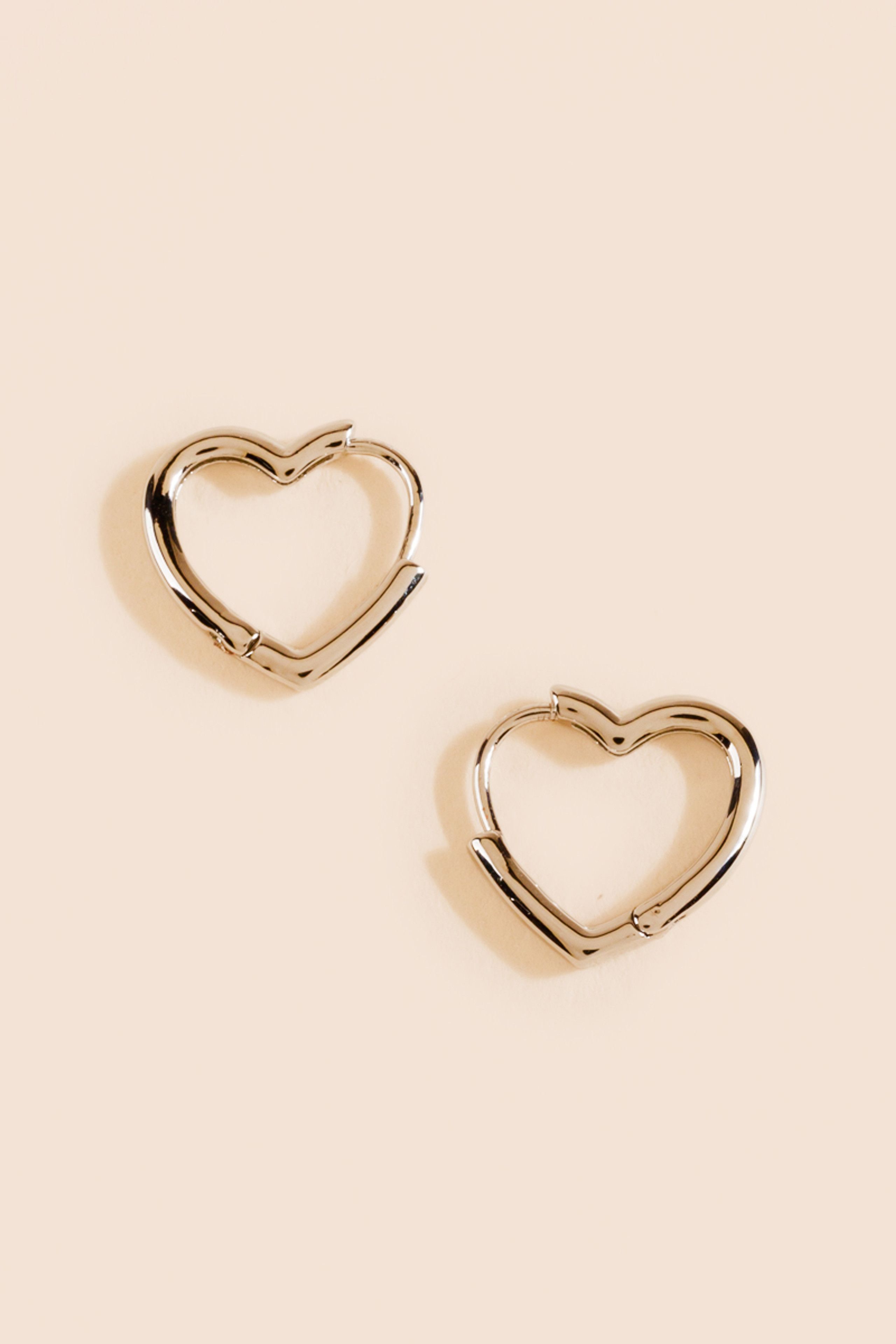 Tianna Mini Heart Huggie Hoop Earrings | Francesca's