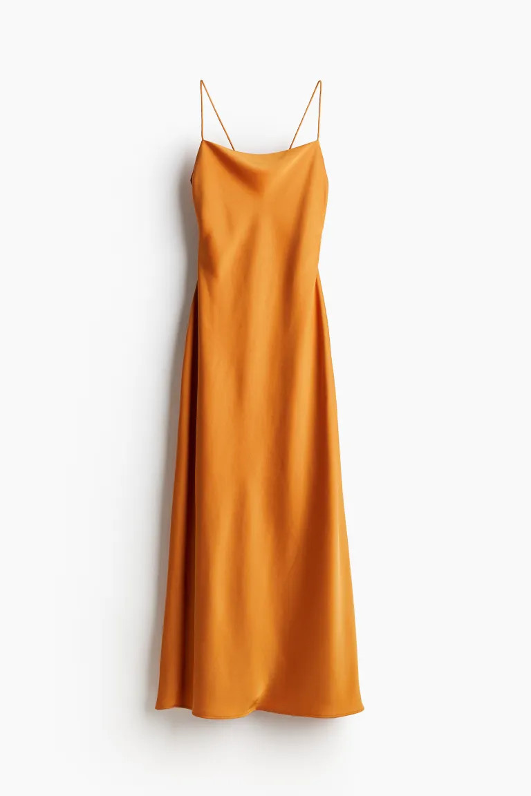 Rückenfreies Satinkleid - Eckiger Ausschnitt - Ärmellos - Orange - Ladies | H&M DE | H&M (DE, AT, CH, NL, FI)