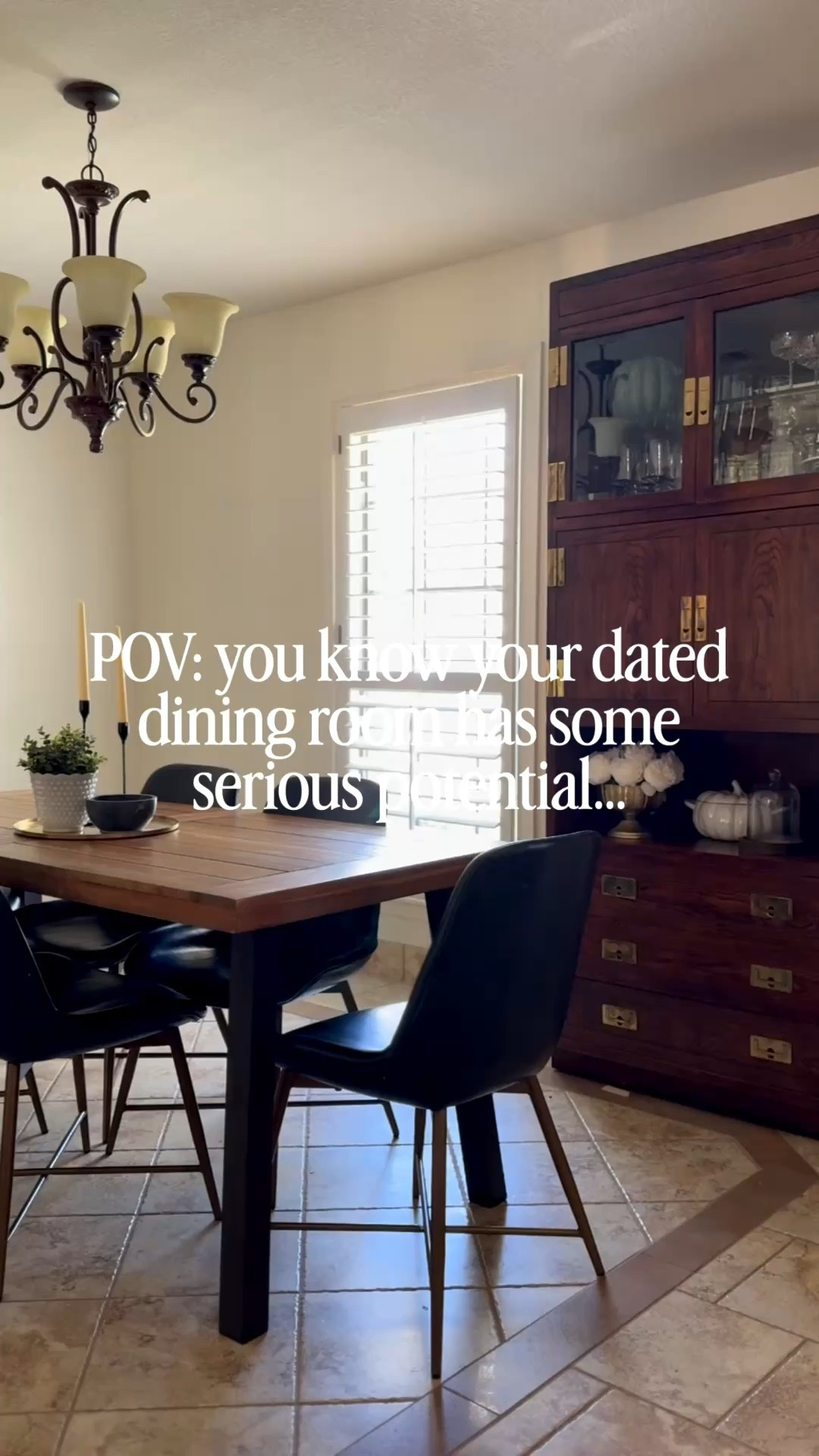 THE DINING ROOM IS DONEEEEEE!!! I can’t even believe this is the same space and I’m just so in love with how it turned out. 🥰🥰 

I’m sharing aaaaall the before and afters over on the blog today (complete with sources), or if you want links to anything you can comment LINK and I’ll send the sources directly to your inbox. 

#LTKspring #LTKHome