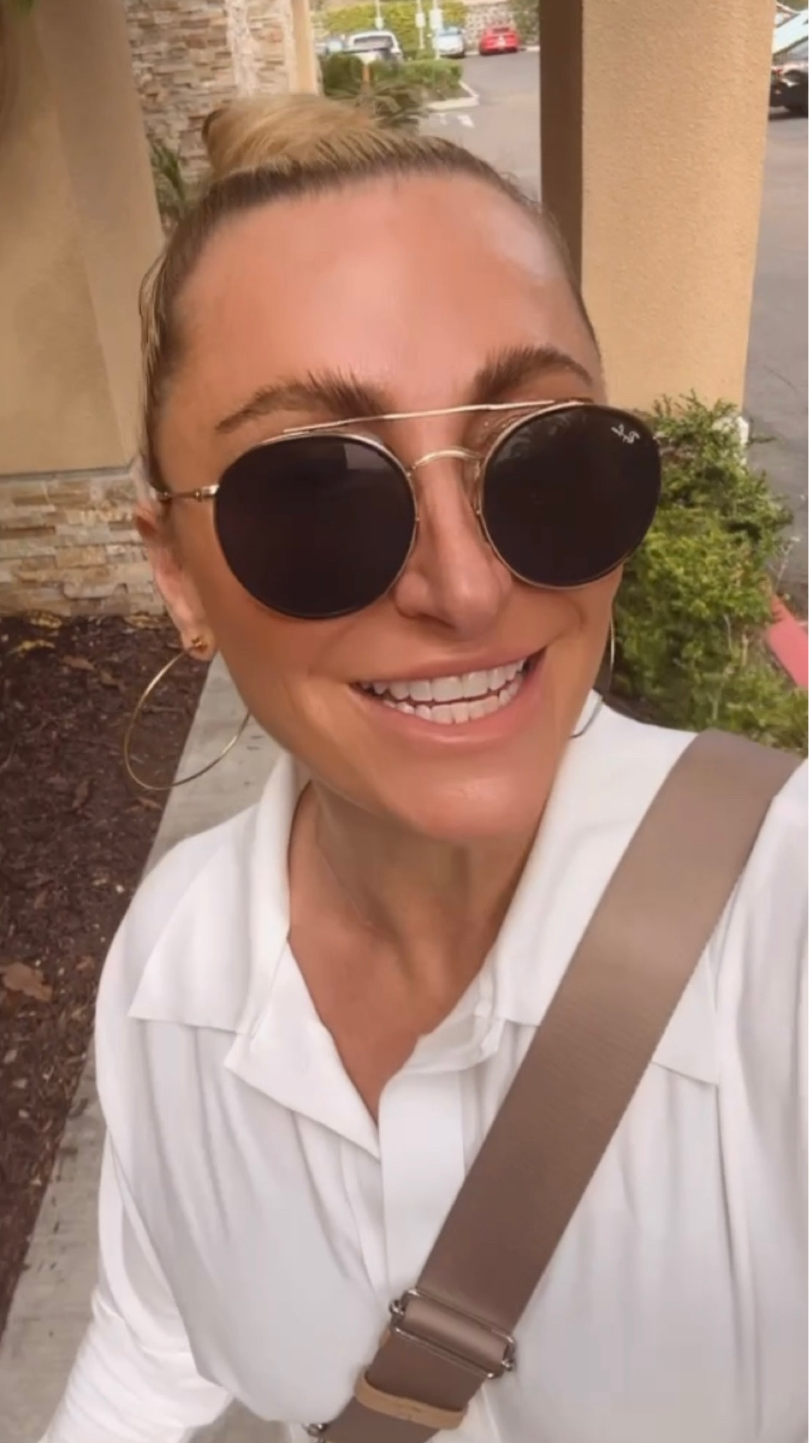 Lovely night with my friends! Rocking my favorite Ray Ban Sunnies, shoes and white tunics from Nsale💛💛 

#LTKxNSale #LTKSummerSales #LTKShoeCrush