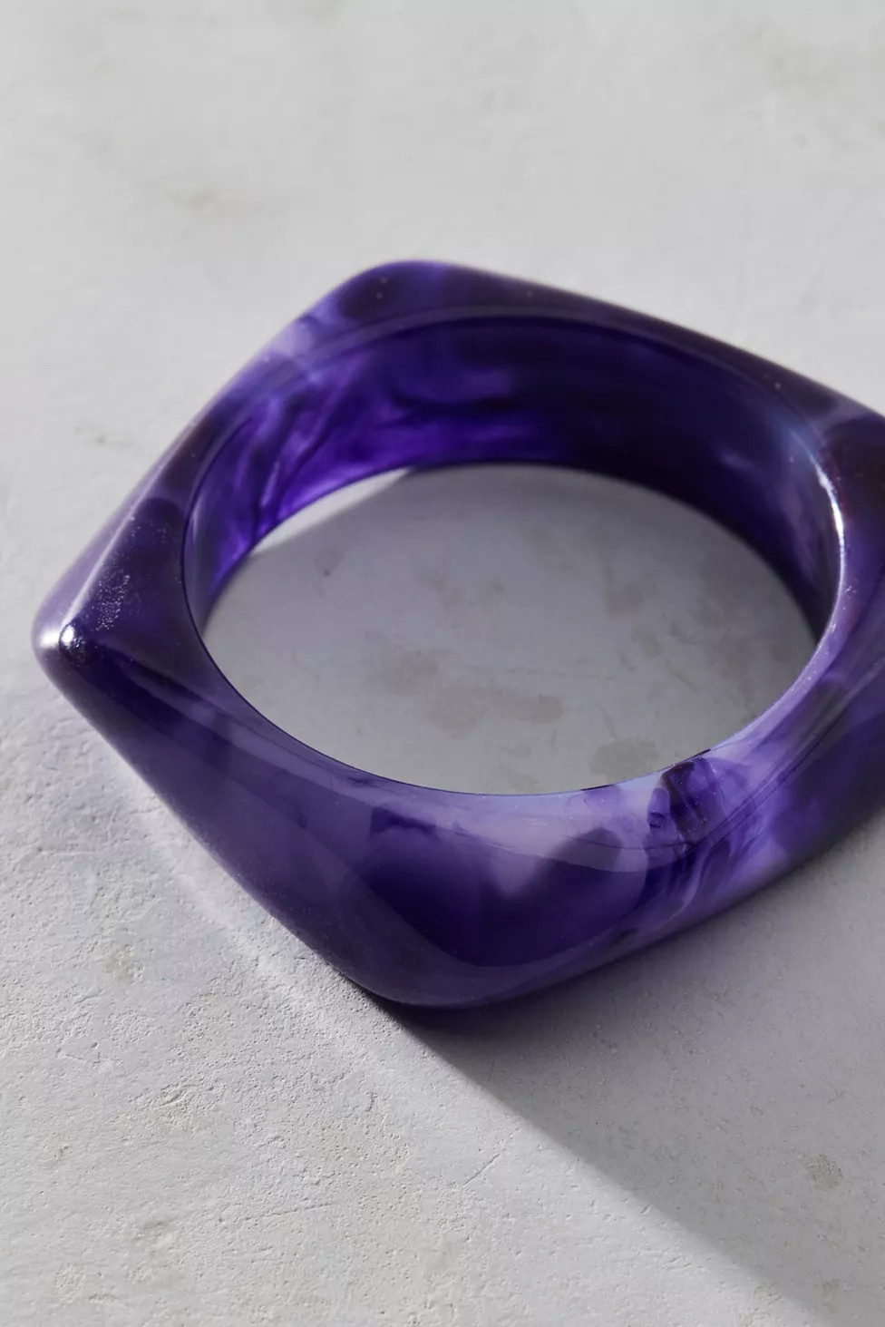 Iris Acrylic Chunky Bangle Bracelet | Urban Outfitters (US and RoW)