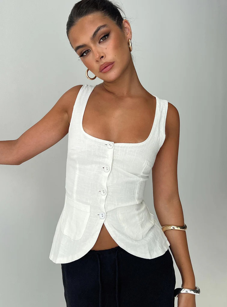Spirito Vest Top White | Princess Polly AU